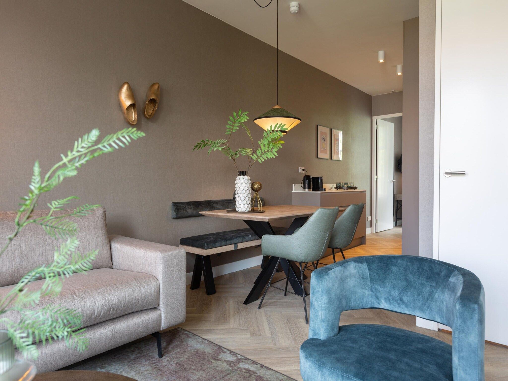 De woonkamer van Maurits 4 in Den Haag