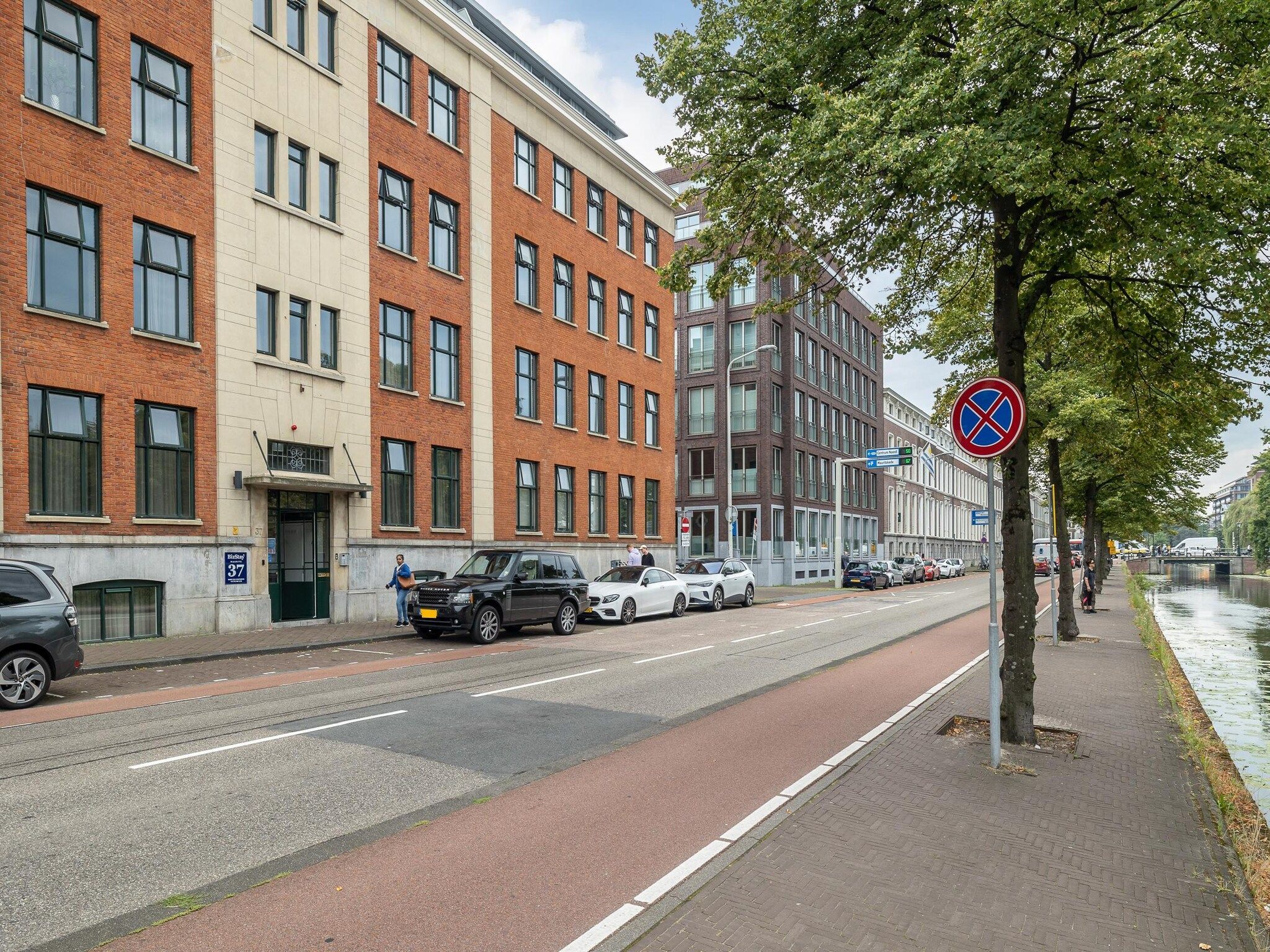 De buitenkant van Maurits 4 in Den Haag