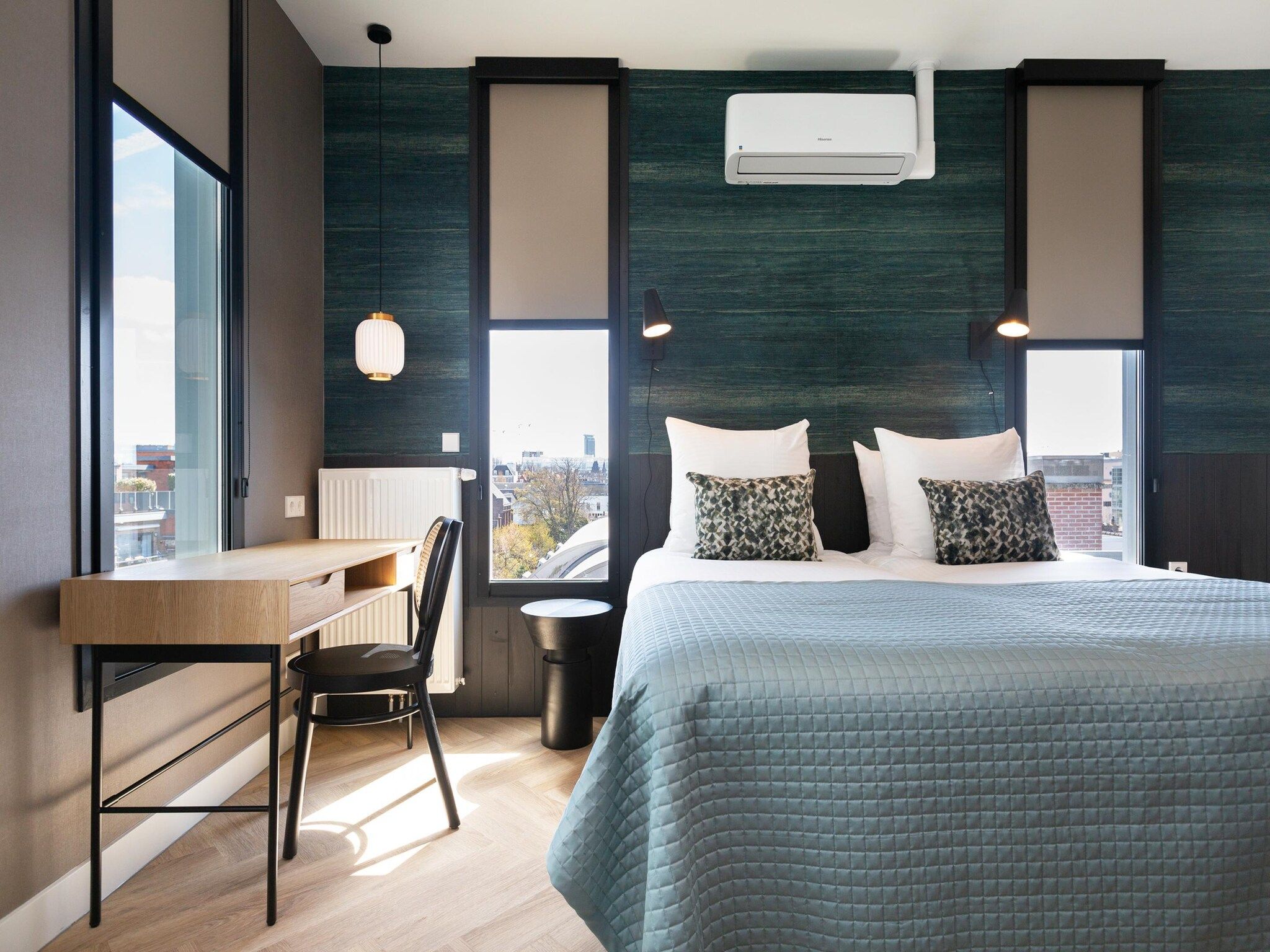 Een slaapkamer van Maurits 8 in Den Haag