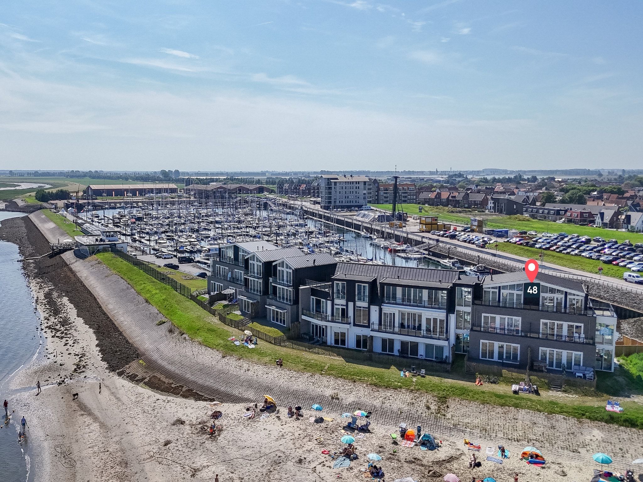 De buitenkant van Appartement Vista Maris - Havenweg 8-48  Sint-Annaland in Sint-Annaland