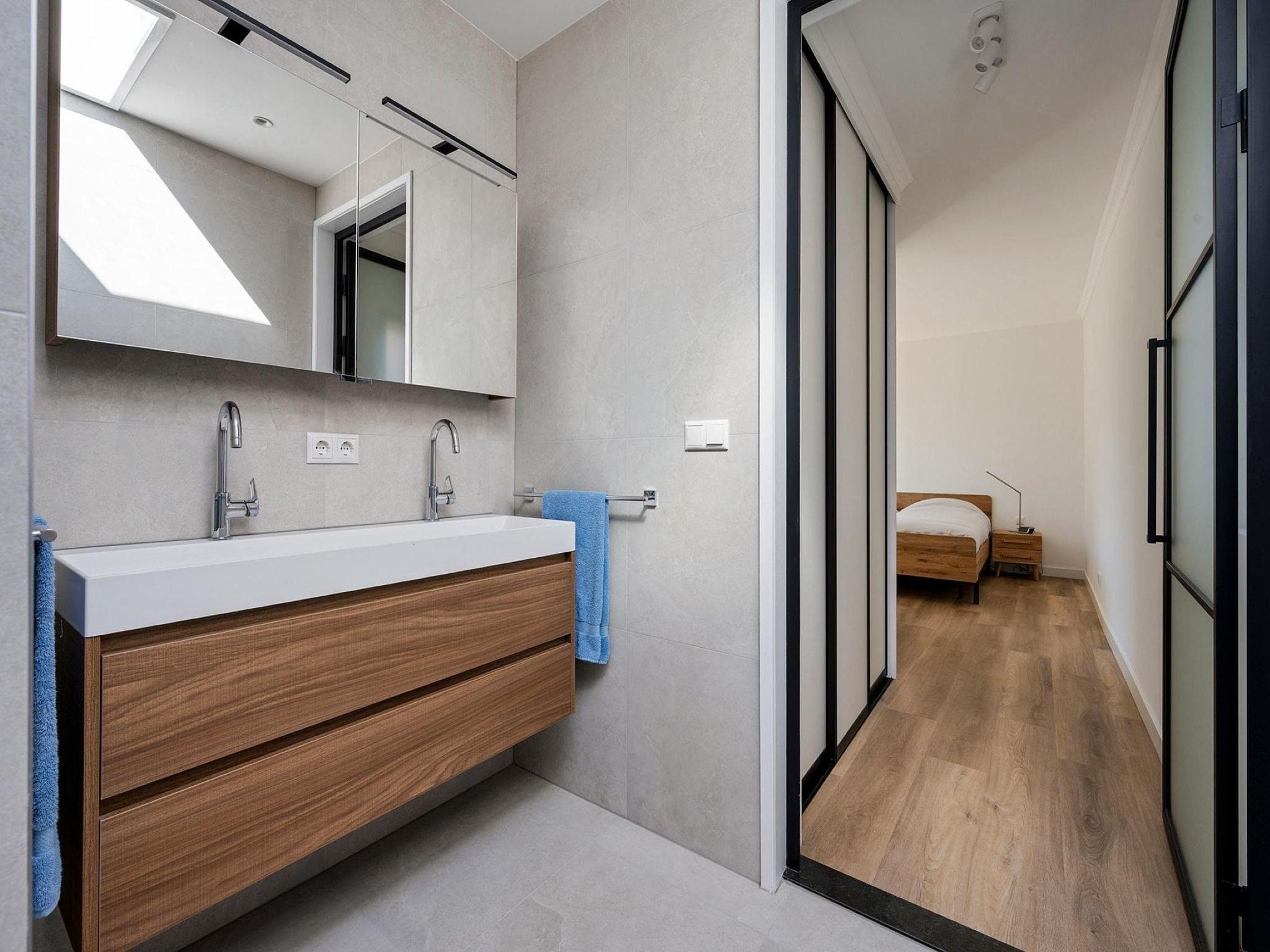 De badkamer van Ermerzand Retreat in Erm