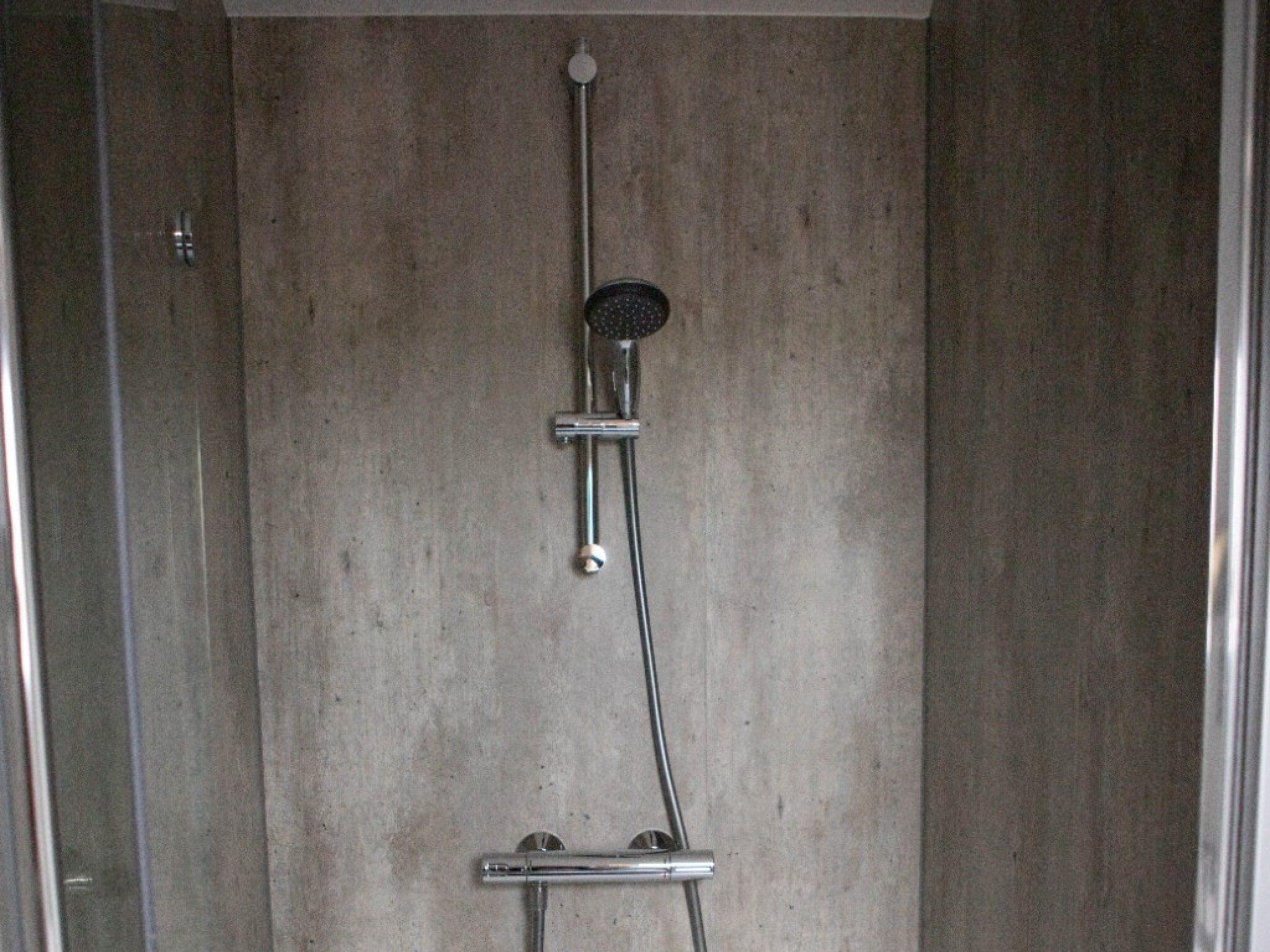 De badkamer van De Kievit in Oirschot