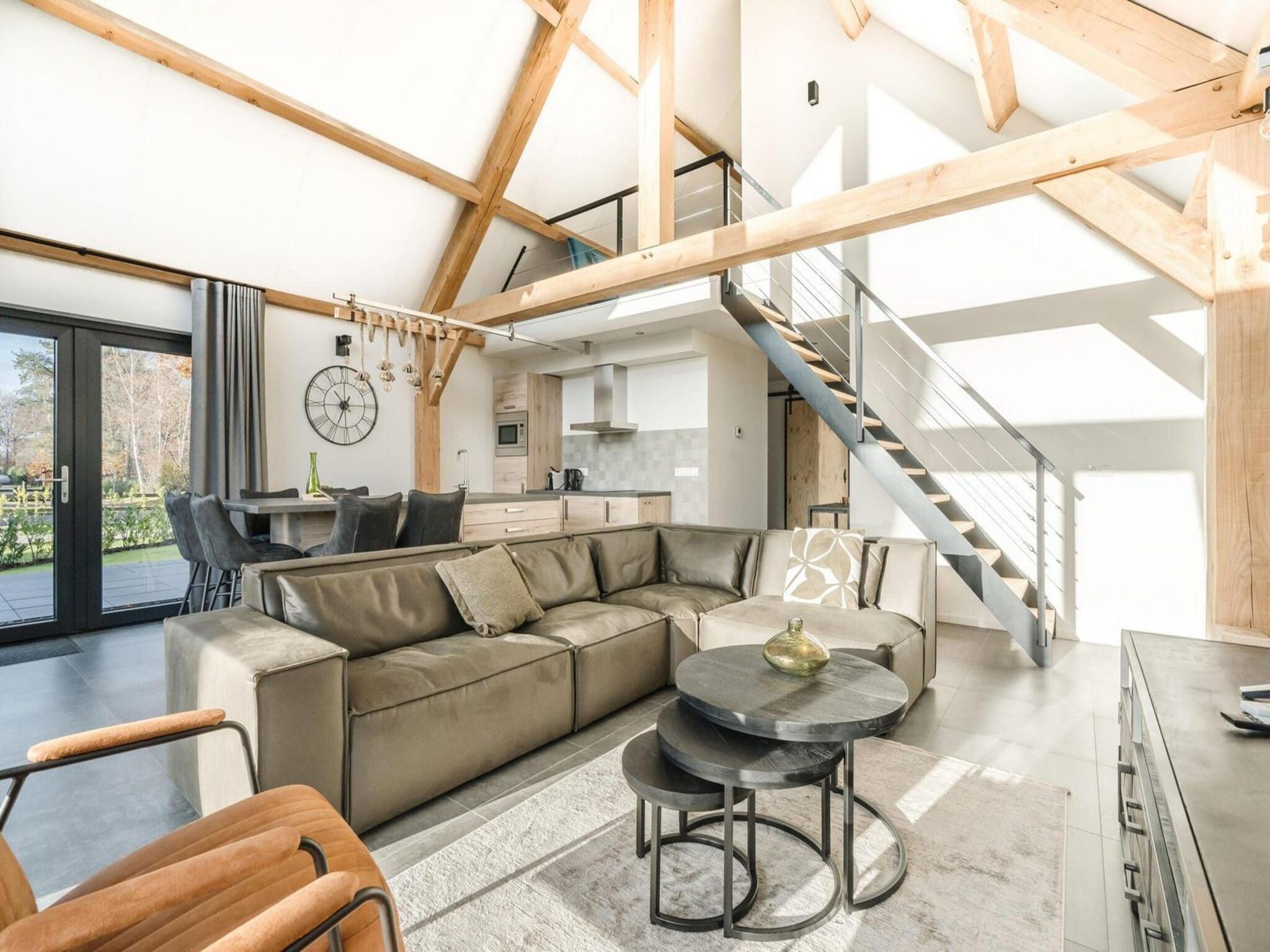 De woonkamer van Farm Lodge 677 in Baarle-nassau