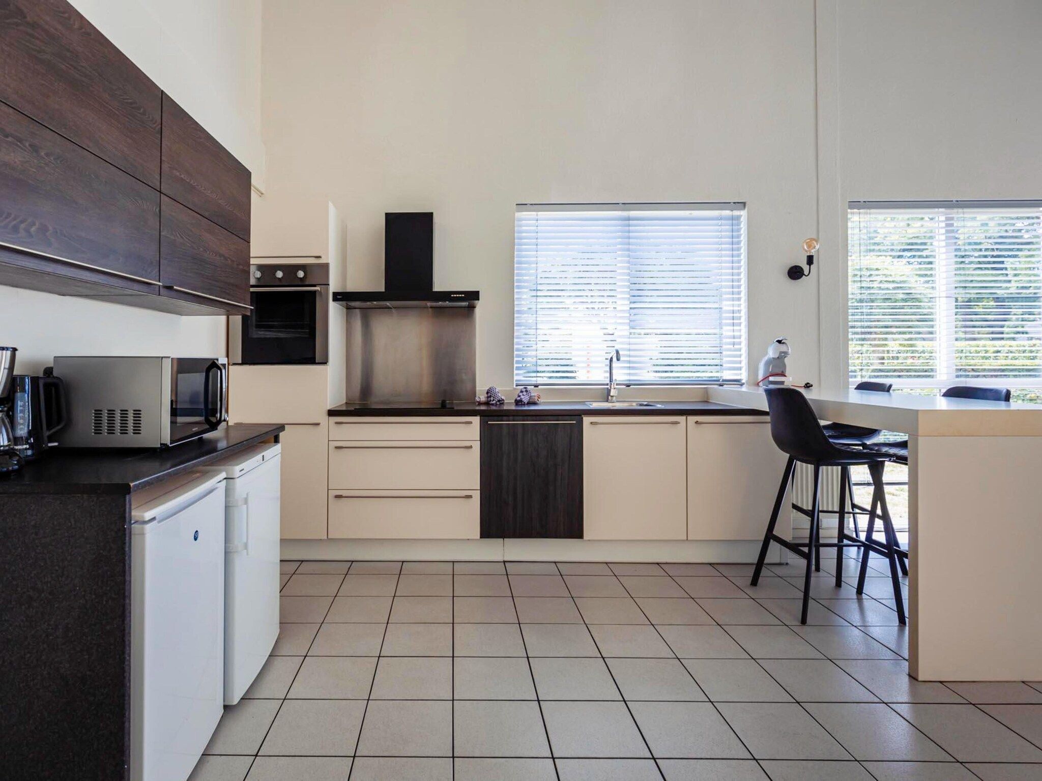 De keuken van 16 - Persons Family bungalow in Ewijk