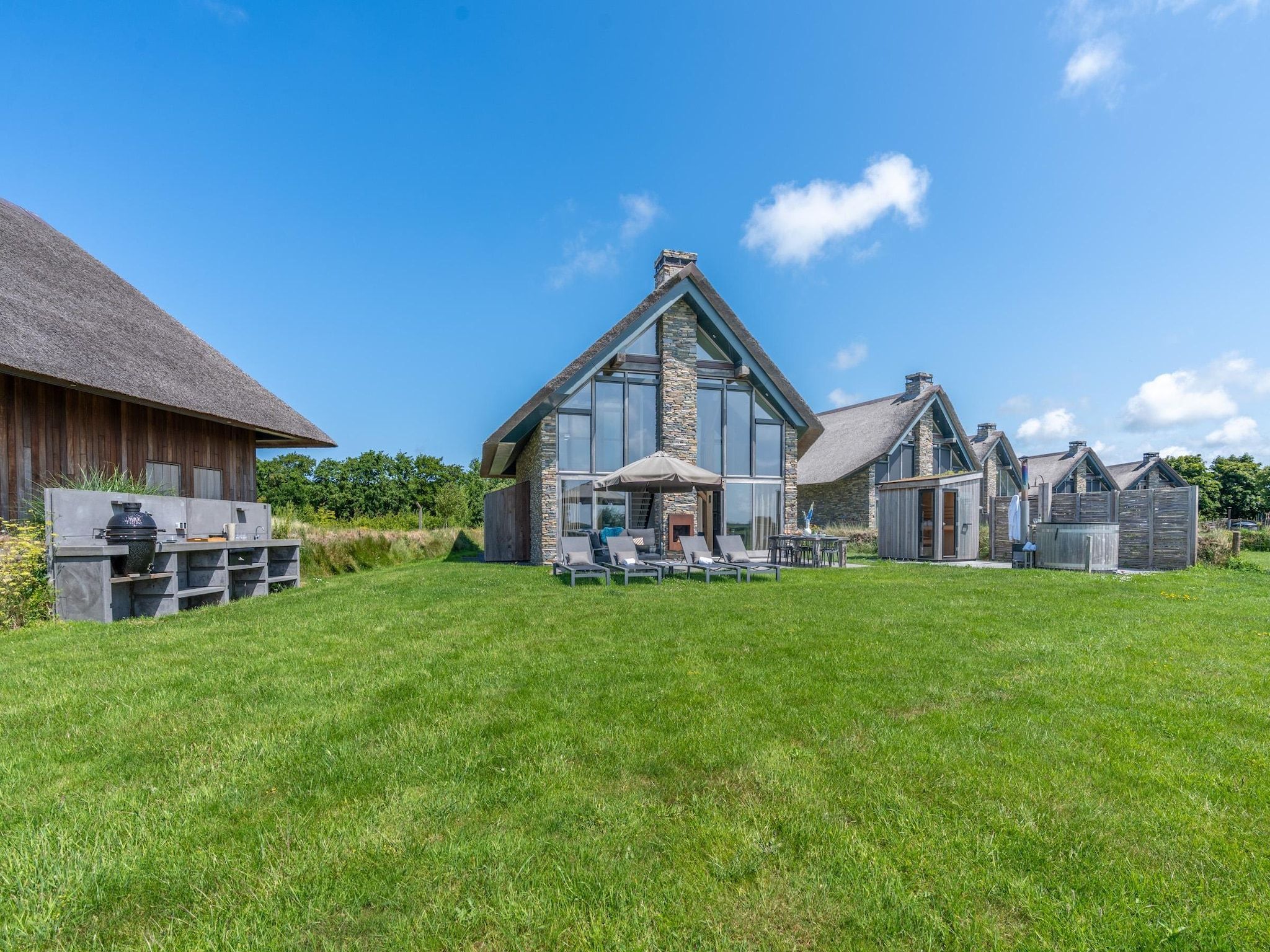 De buitenkant van Villa Buytenplaats 189 in De Koog