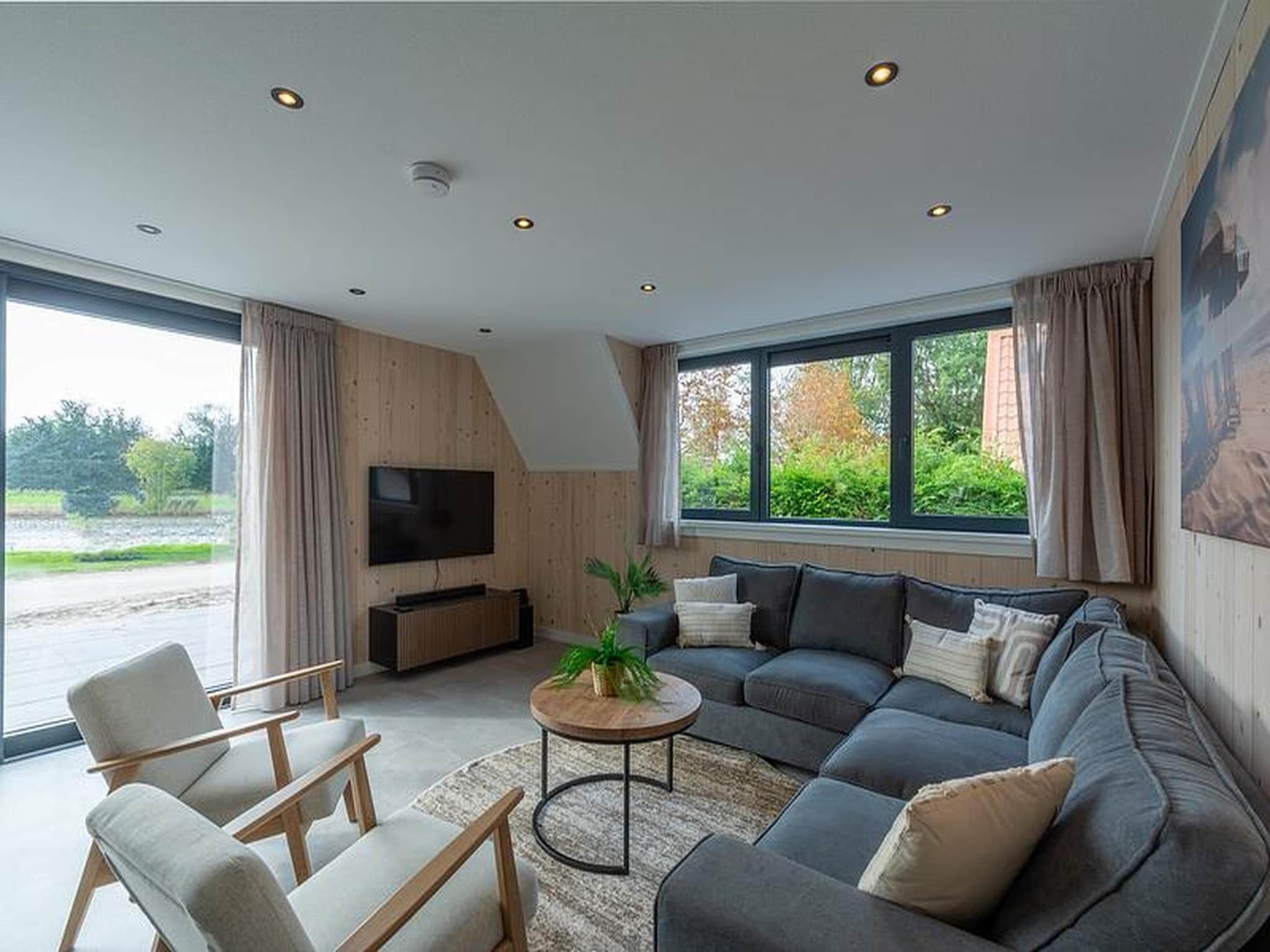 De woonkamer van Sandepark 113 in Groote Keeten