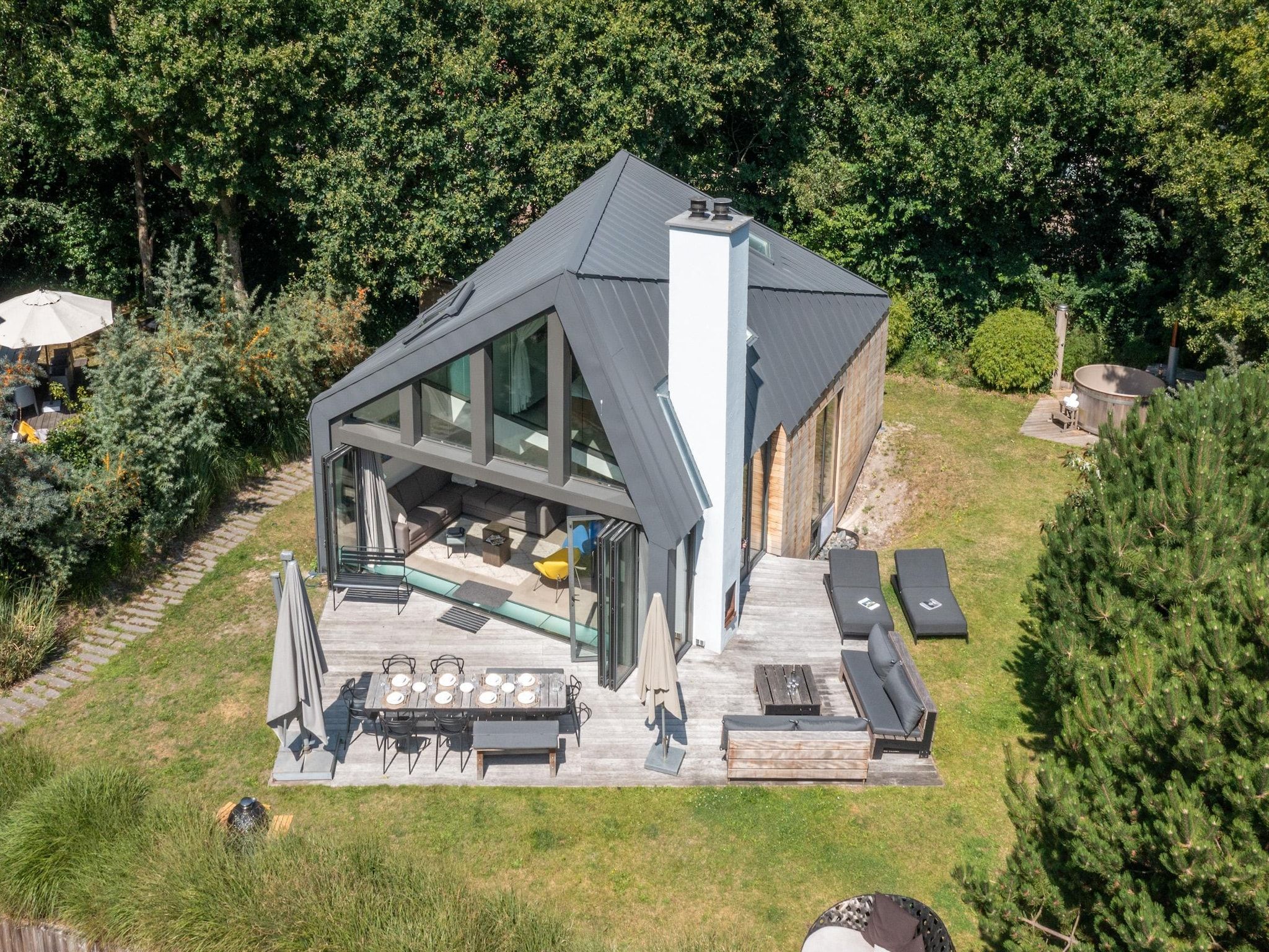 De buitenkant van Duynzoom 5 in De Koog