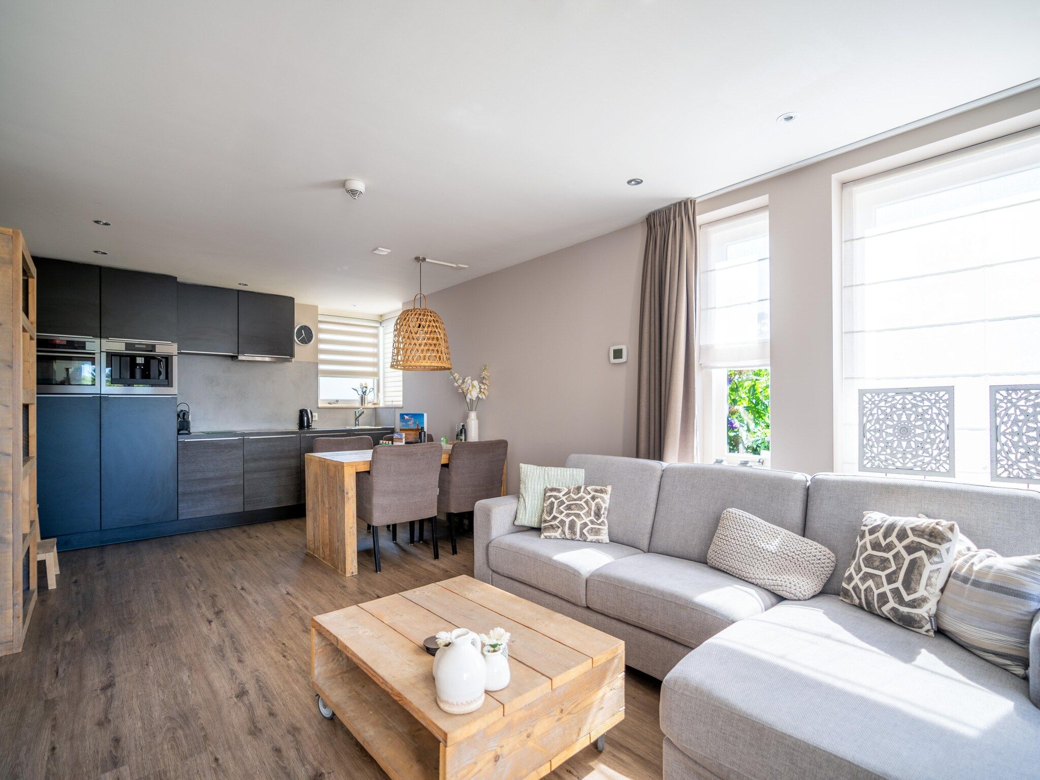 De woonkamer van Juliana 034 in De Koog