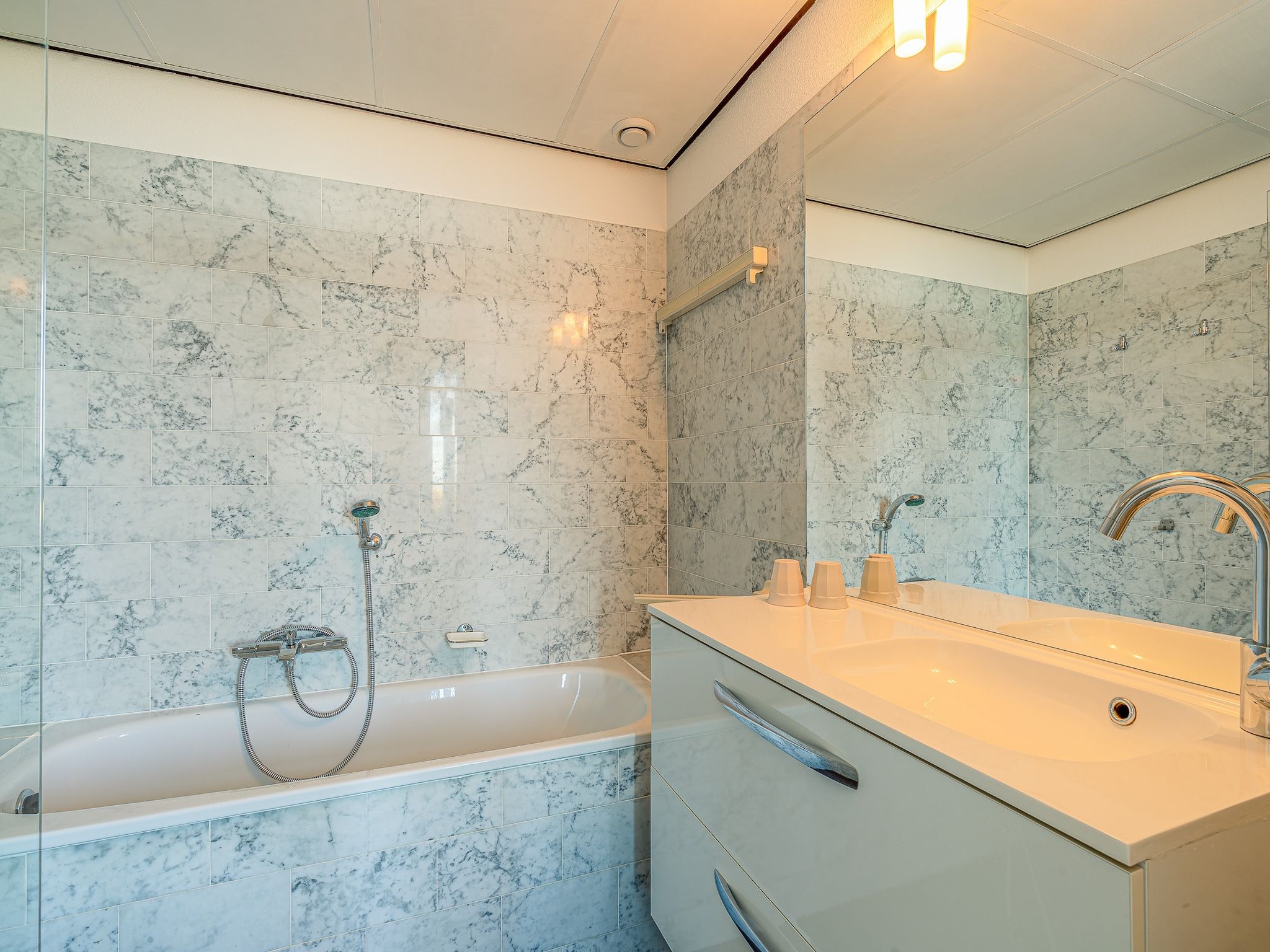 De badkamer van Juliana 062 in De Koog