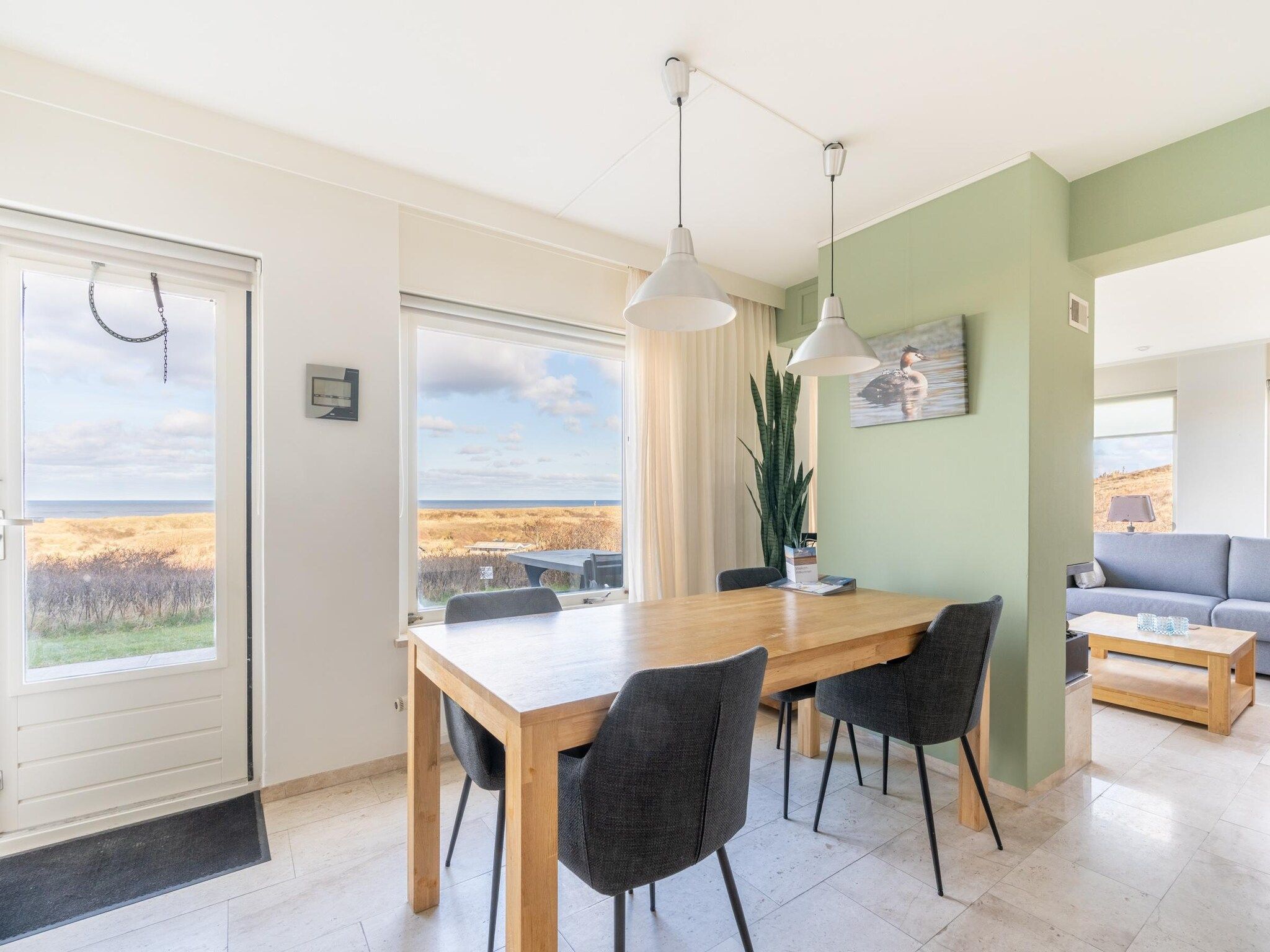 De eetkamer van Juliana 066 in De Koog