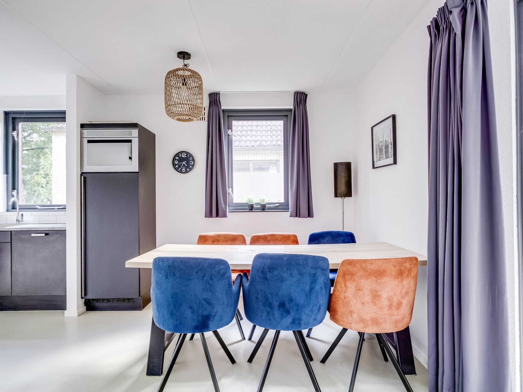 De eetkamer van 6 - Persons De Zingende Wilg (copy) (copy) (copy) in Ewijk