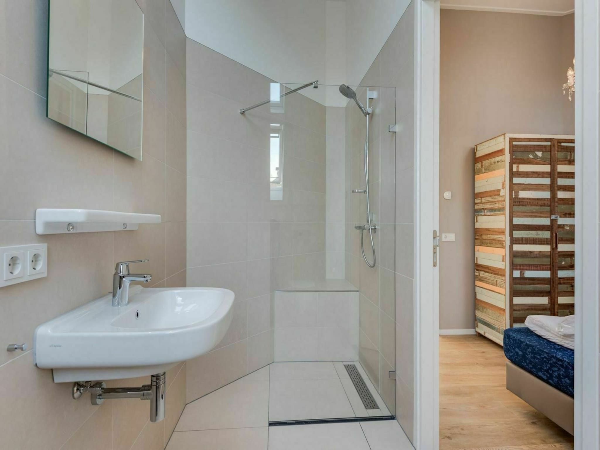De badkamer van Boshoeve in Aalten