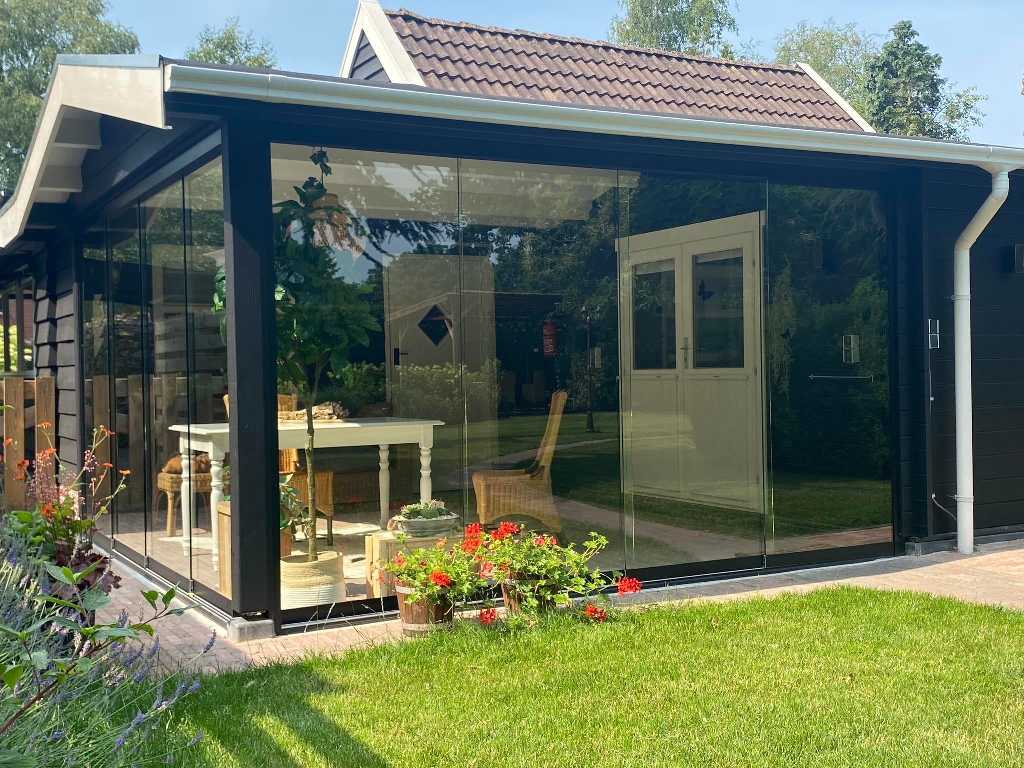 De buitenkant van De Groninger Zeeuw in Bellingwolde