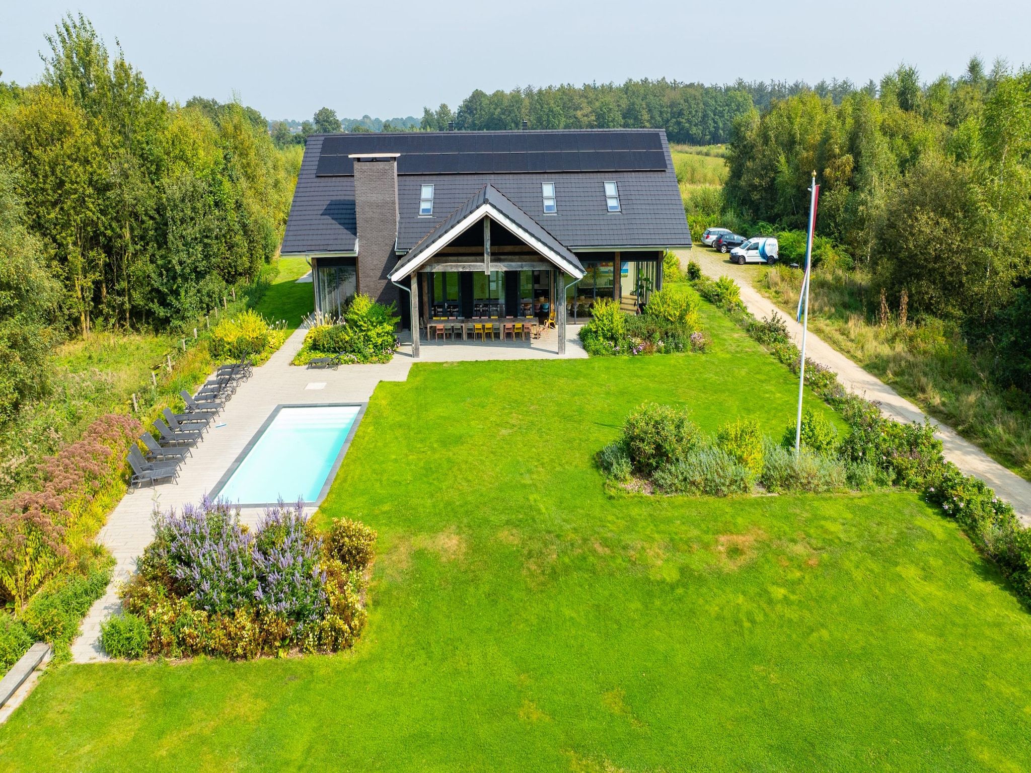 De buitenkant van Het Heerlijcke Huis in Aalten