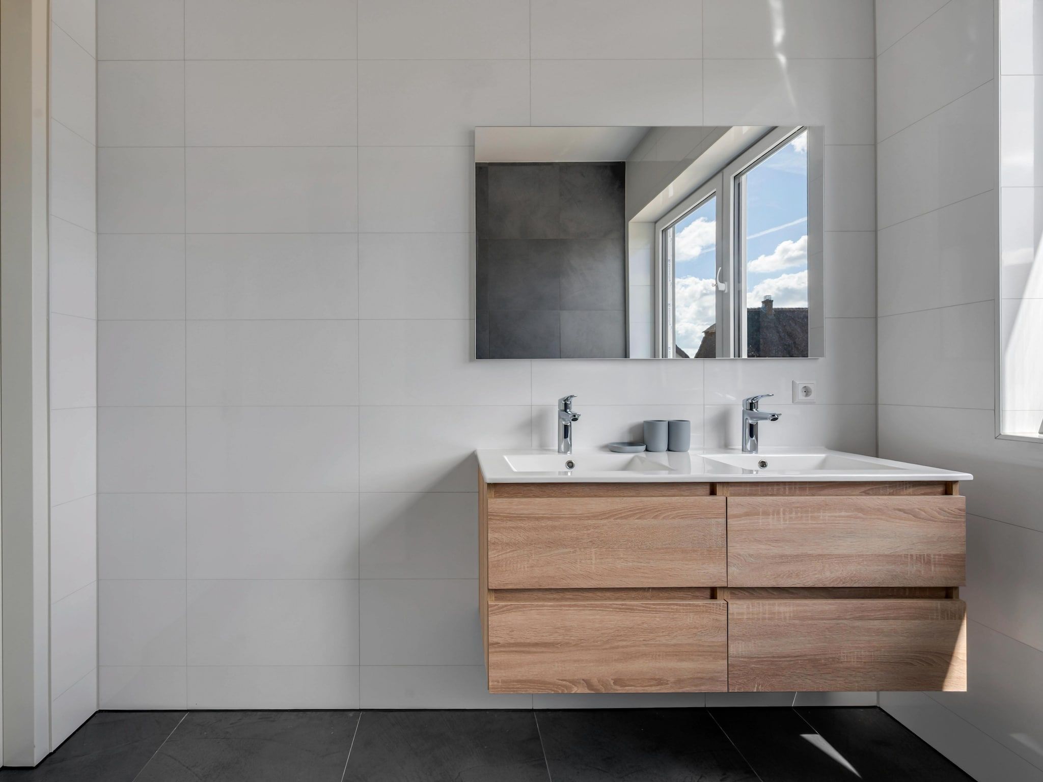 De badkamer van The New Barn in Montfoort