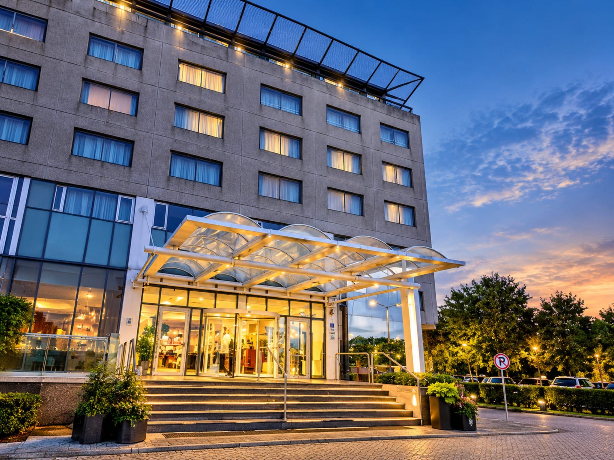 Sunday Hotel Amsterdam Airport Schiphol in Badhoevedorp, - Foto 13 van 32