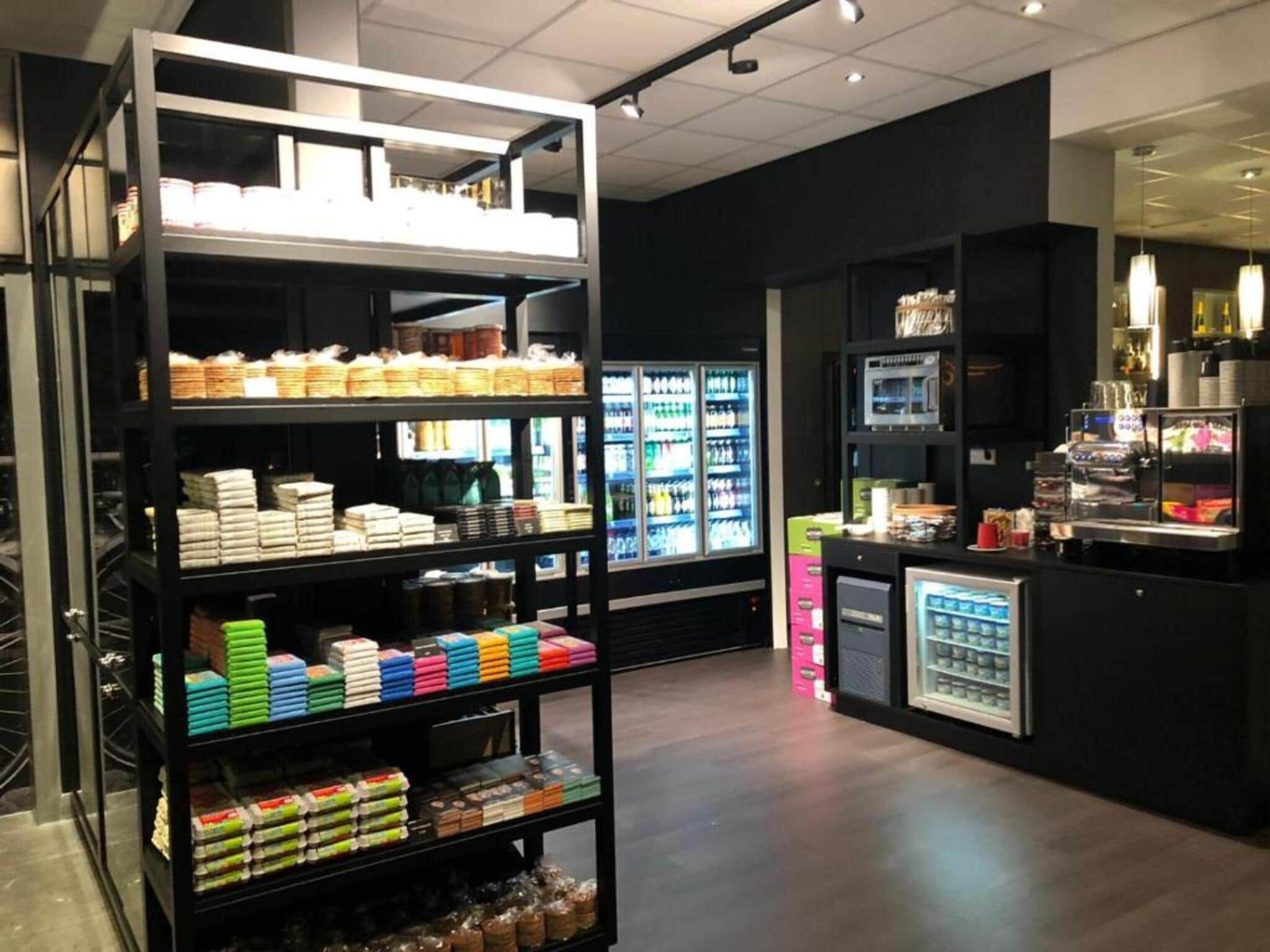 Sunday Hotel Amsterdam Airport Schiphol in Badhoevedorp, - Foto 11 van 31