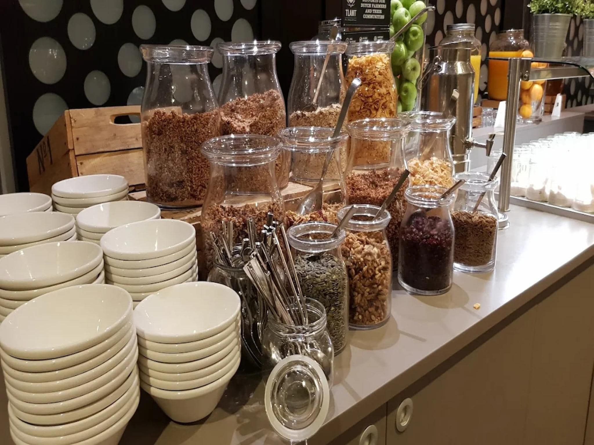 Sunday Hotel Amsterdam Airport Schiphol in Badhoevedorp, - Foto 29 van 31
