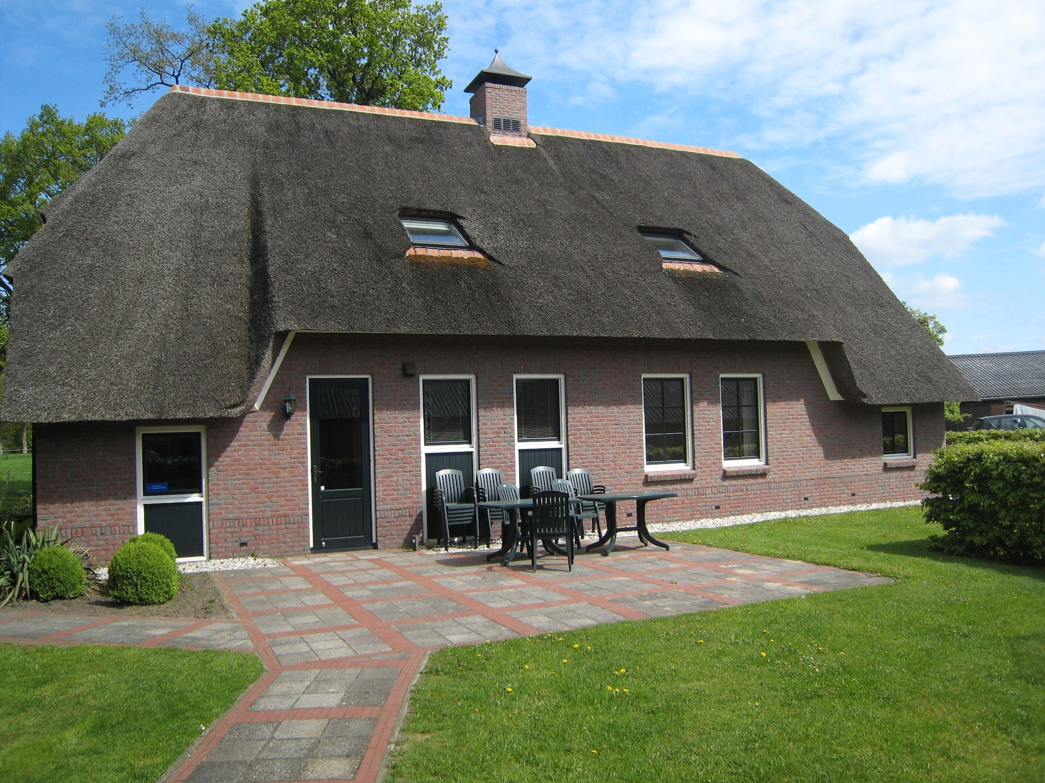 De buitenkant van Gerhardeshoeve in Hardenberg-Rheeze