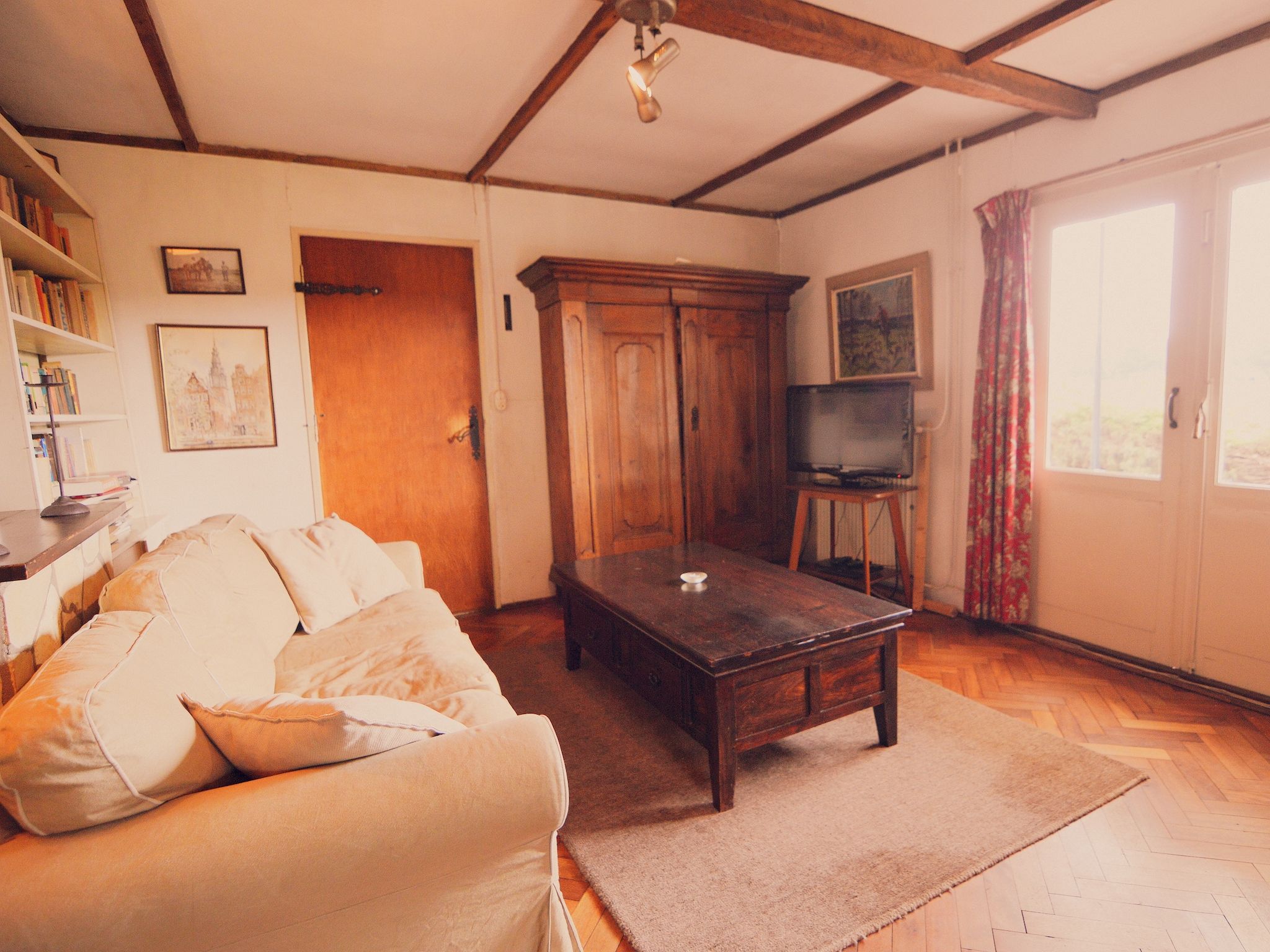 De woonkamer van Huis in het bos in Oploo