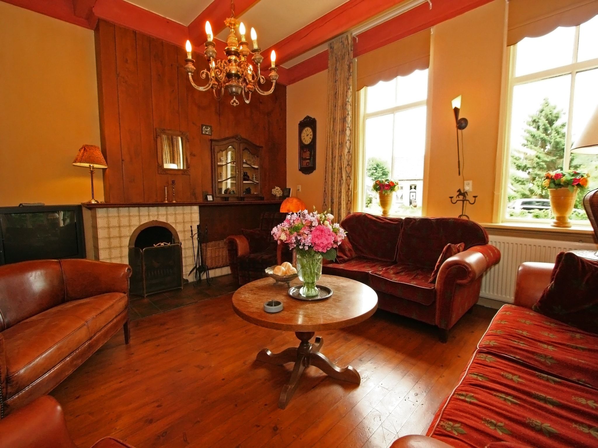 De woonkamer van De Eekhorst in Balkbrug