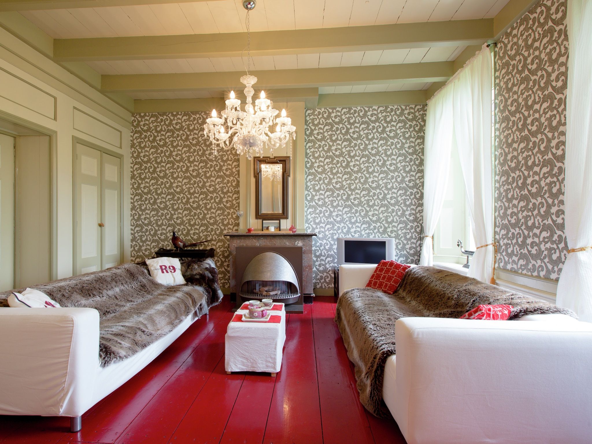 De woonkamer van De Goudsbloem in Molkwerum