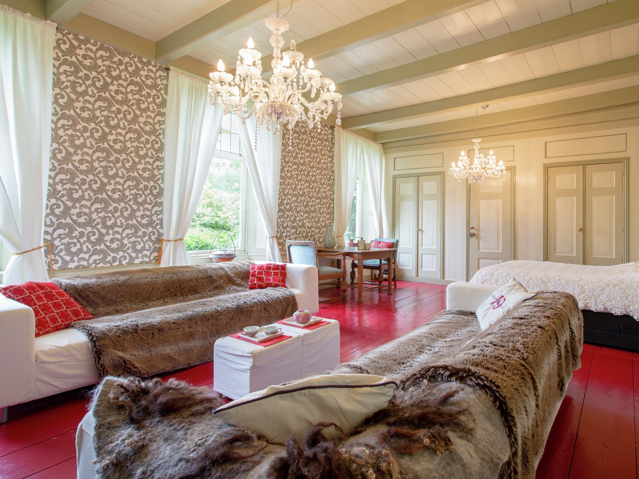 De woonkamer van De Goudsbloem in Molkwerum