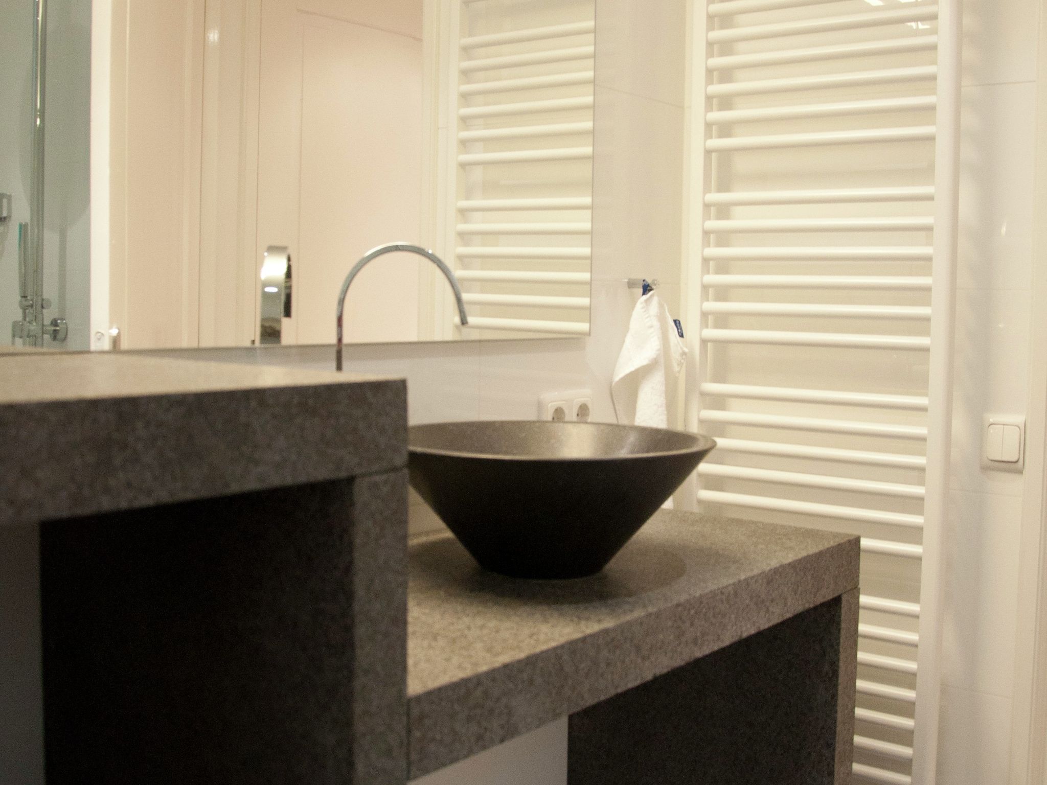 De badkamer van Landhuis de Linde in Nijensleek