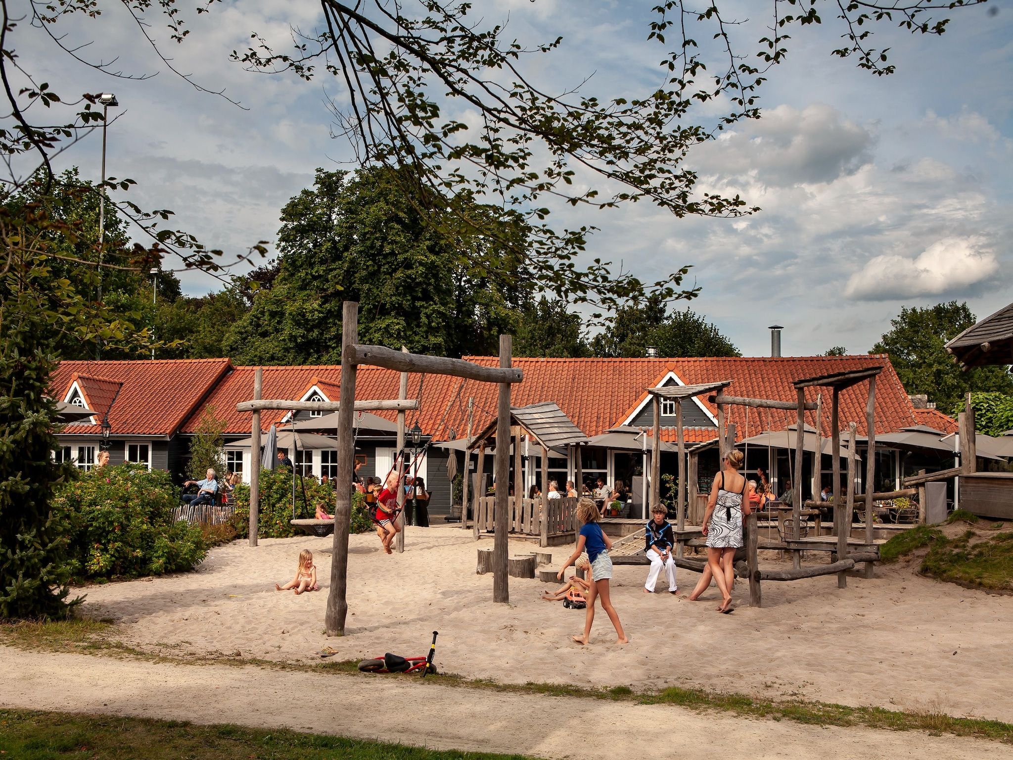 Parkfaciliteiten bij Vakantiepark Sandberghe 2 in Uden