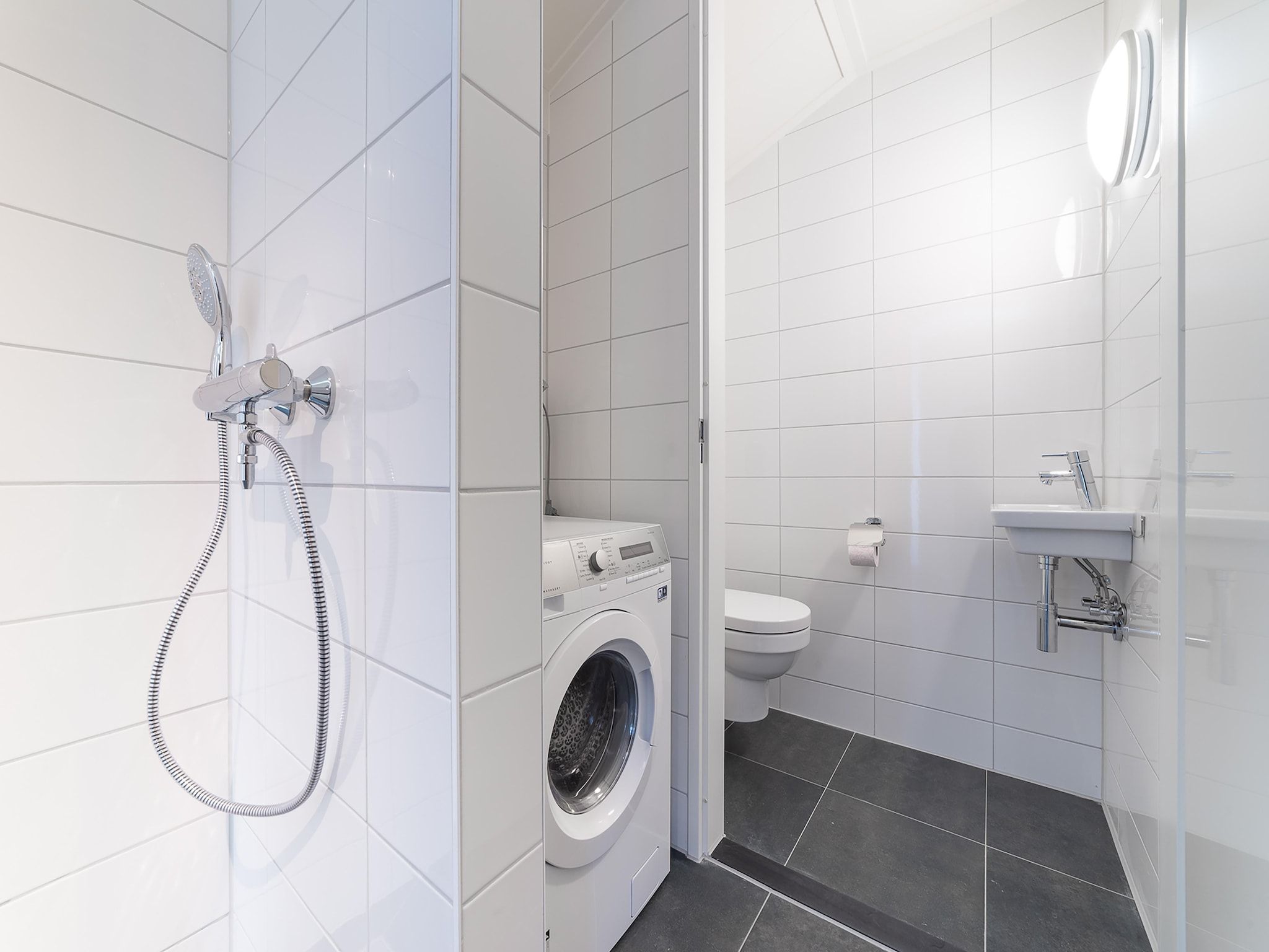 De badkamer van Zeeuwse Pracht 8 pers in Colijnsplaat