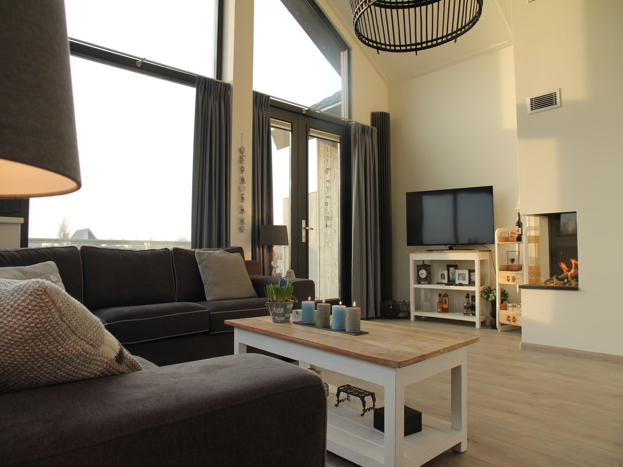 De woonkamer van Luna in Stavoren