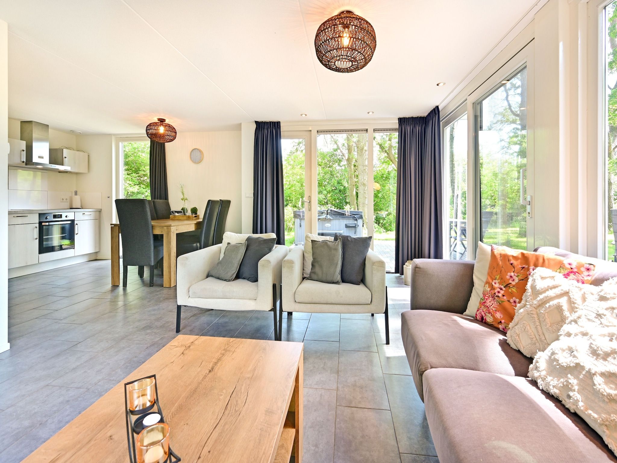 De woonkamer van Zijzicht in Reutum-Weerselo