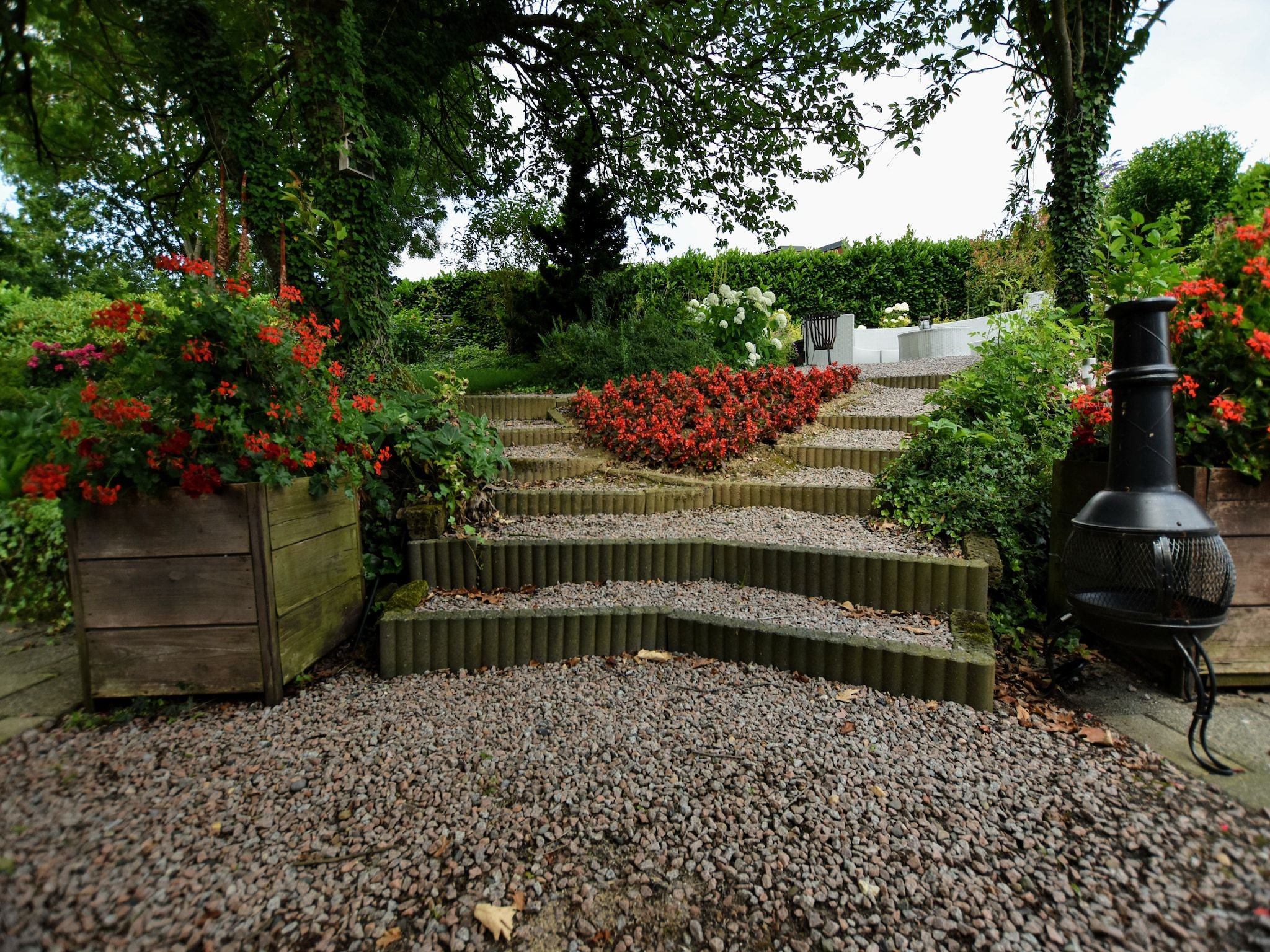 De tuin van Geulhuisje II in Walem