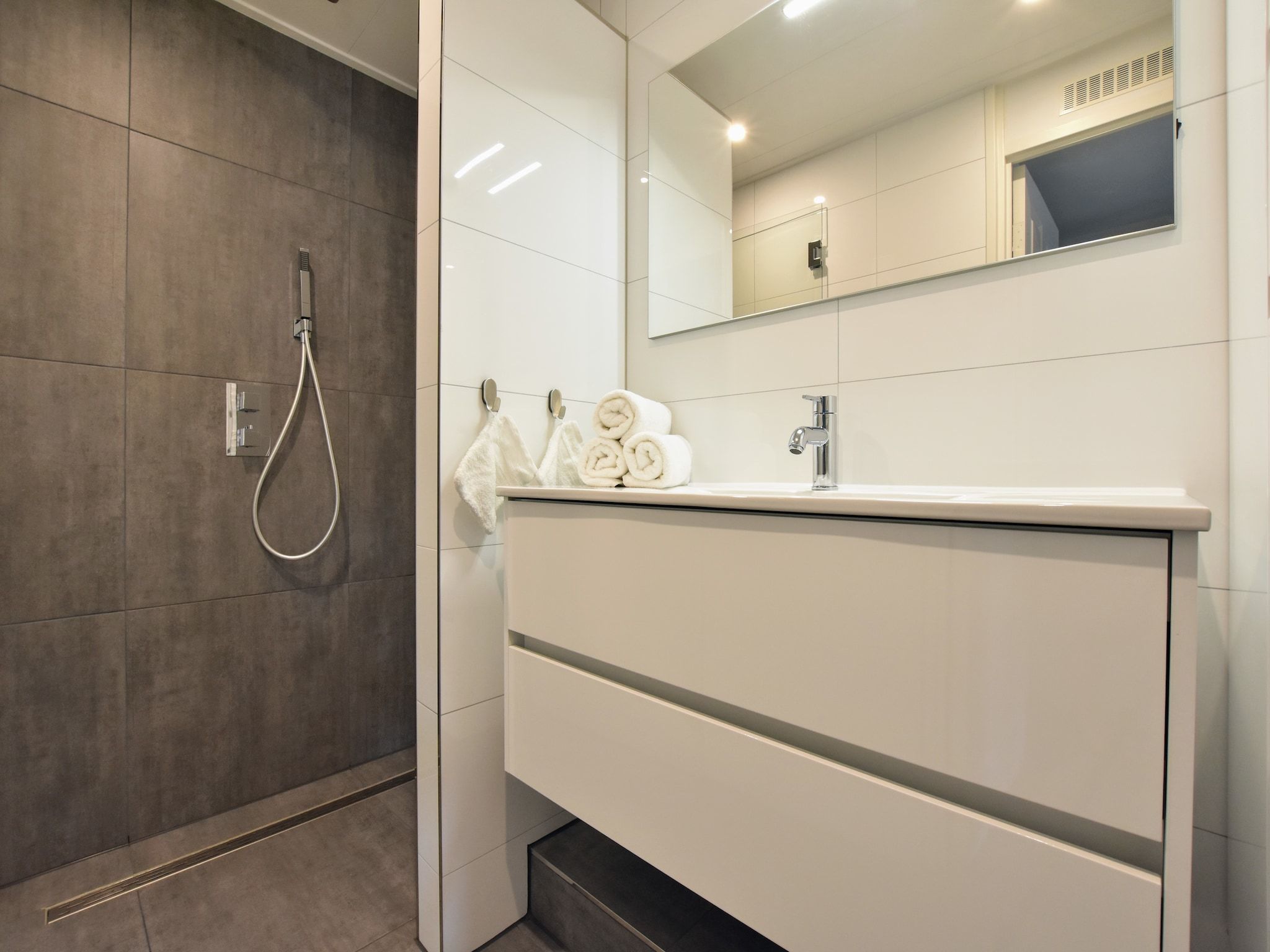 De badkamer van Erve Tank in Eibergen