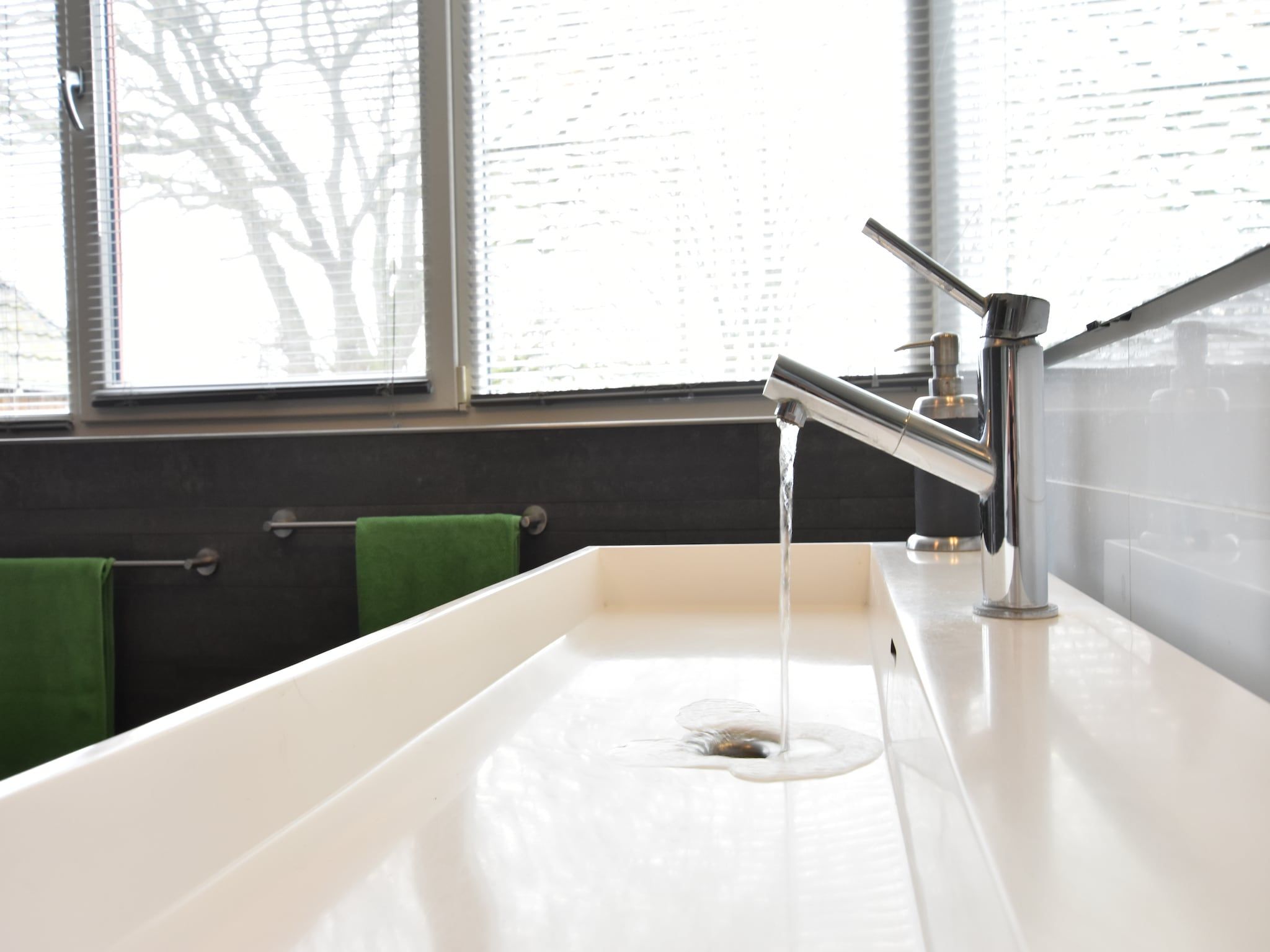 De badkamer van Villa Luttenberg in Luttenberg