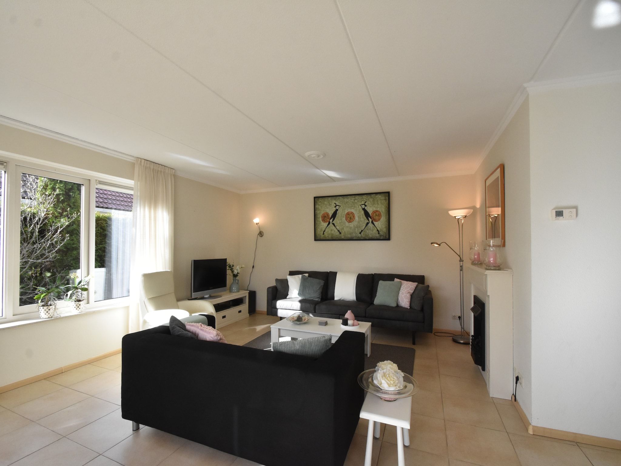 De woonkamer van Bosruiter in Zeewolde