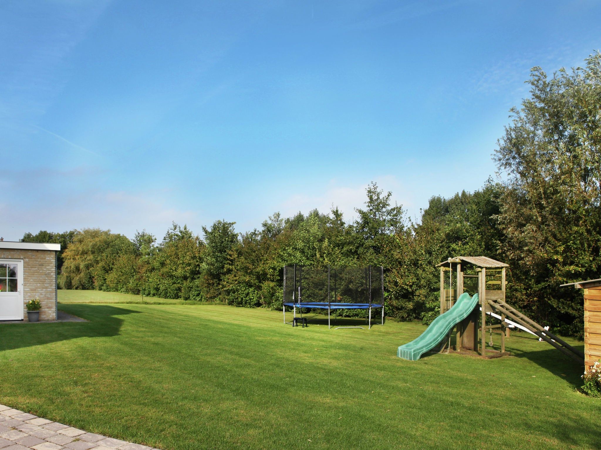 De tuin van Scoreldame 6-persoons in Schoorldam