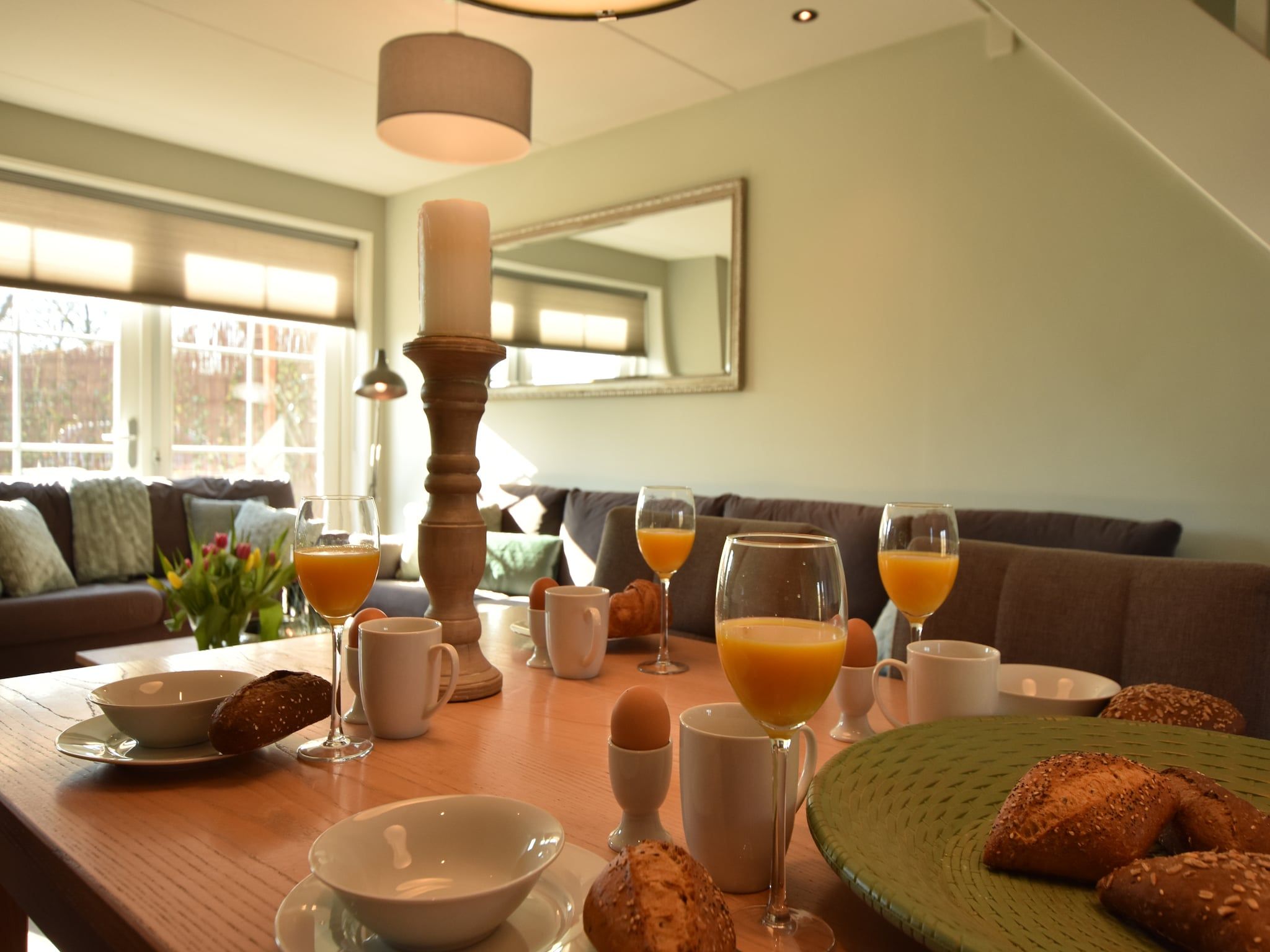 De eetkamer van Scoreldame 6-persoons in Schoorldam