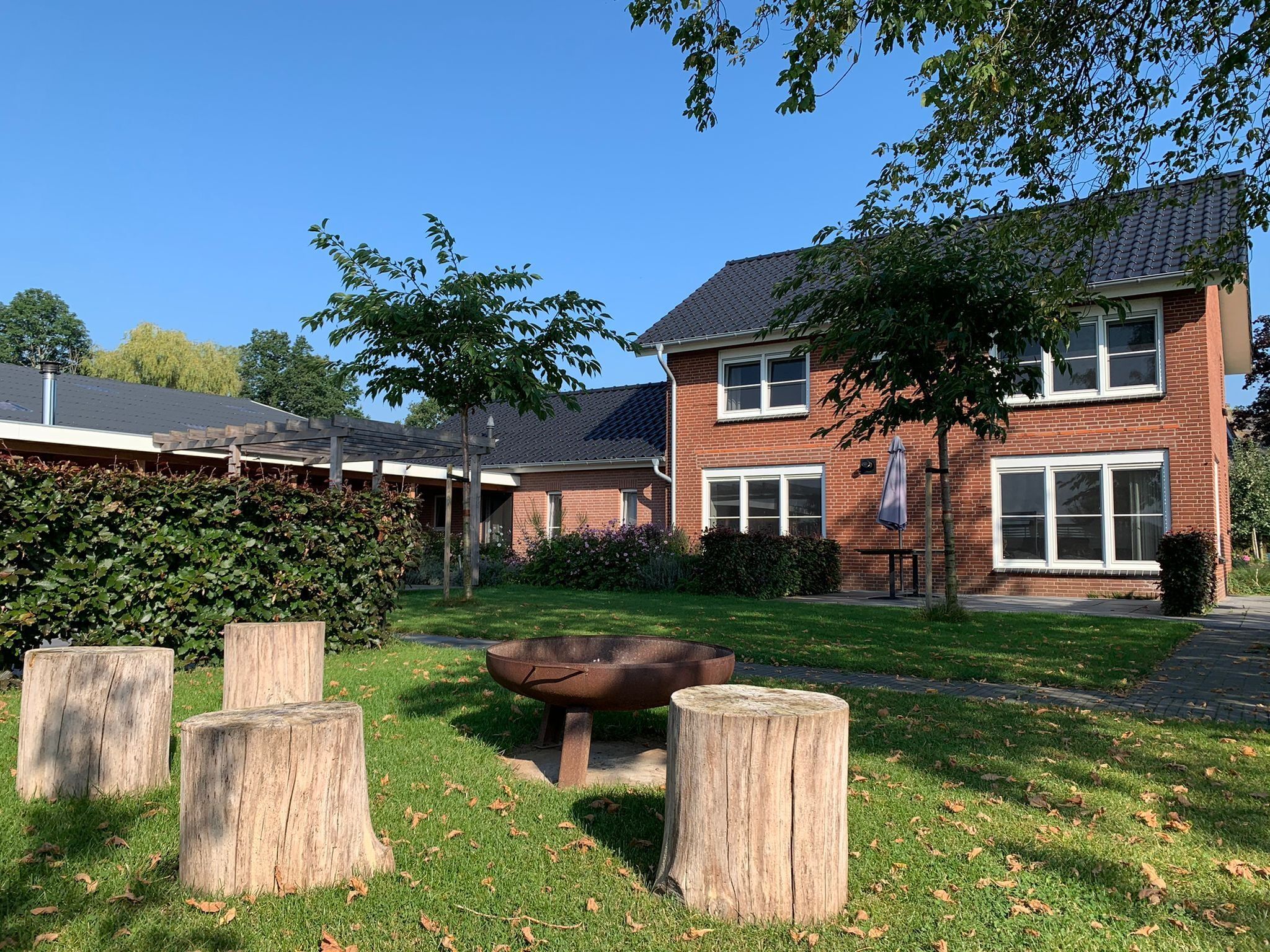 De tuin van Villa Grenszicht in Megchelen