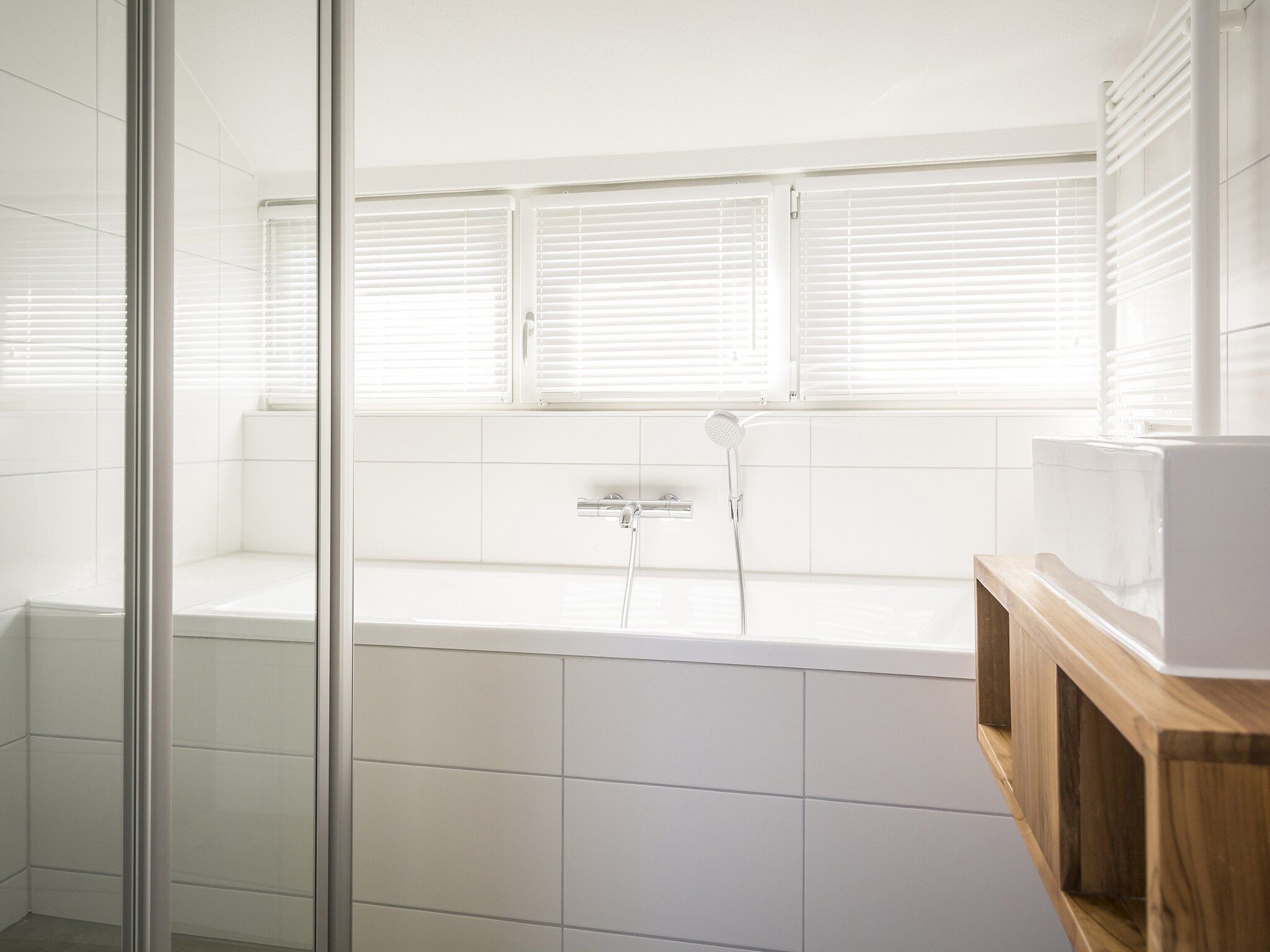 De badkamer van Landhuis Bouwlust K in De Cocksdorp Texel