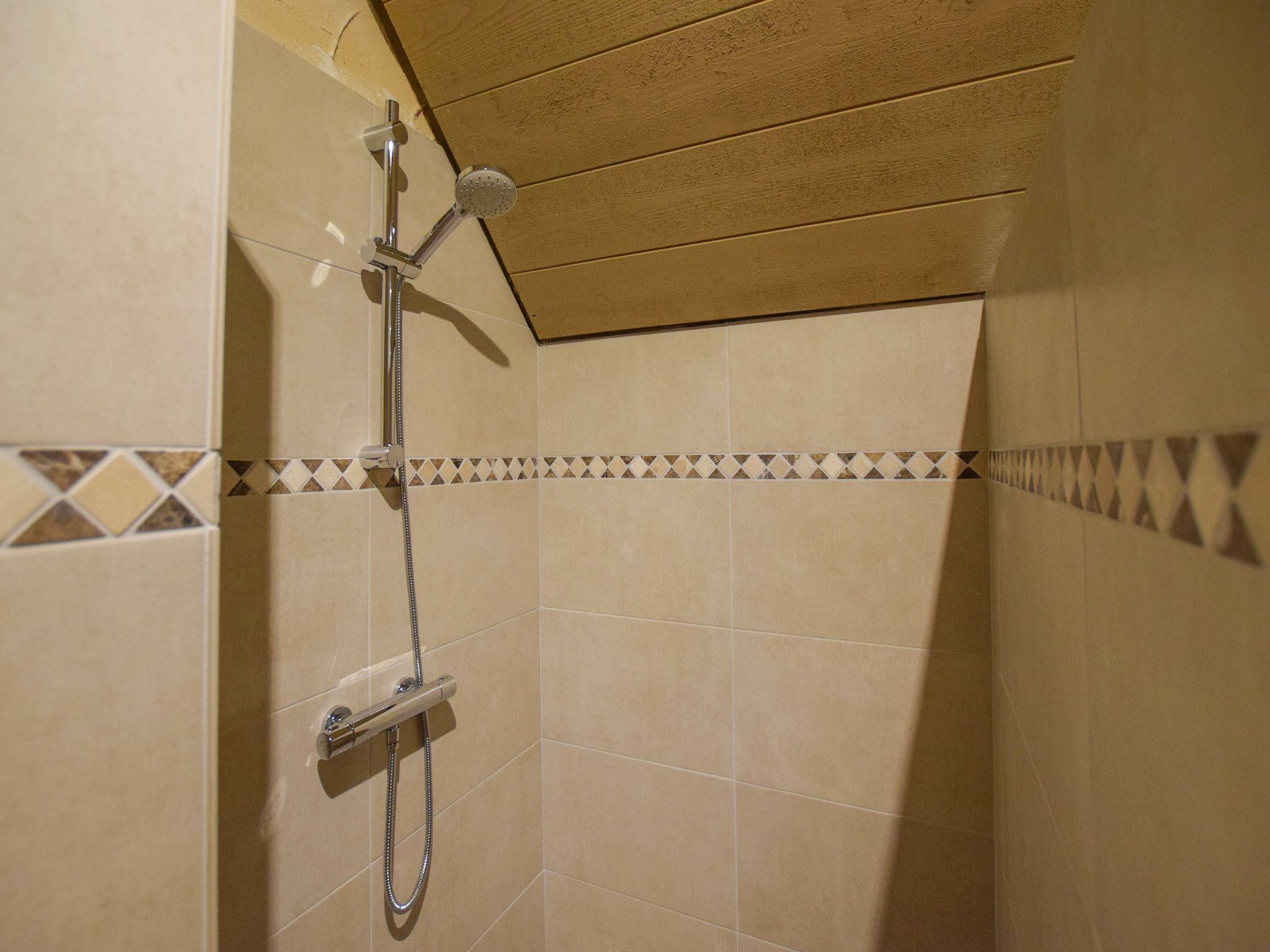 De badkamer van La Maison Douce in Alphen