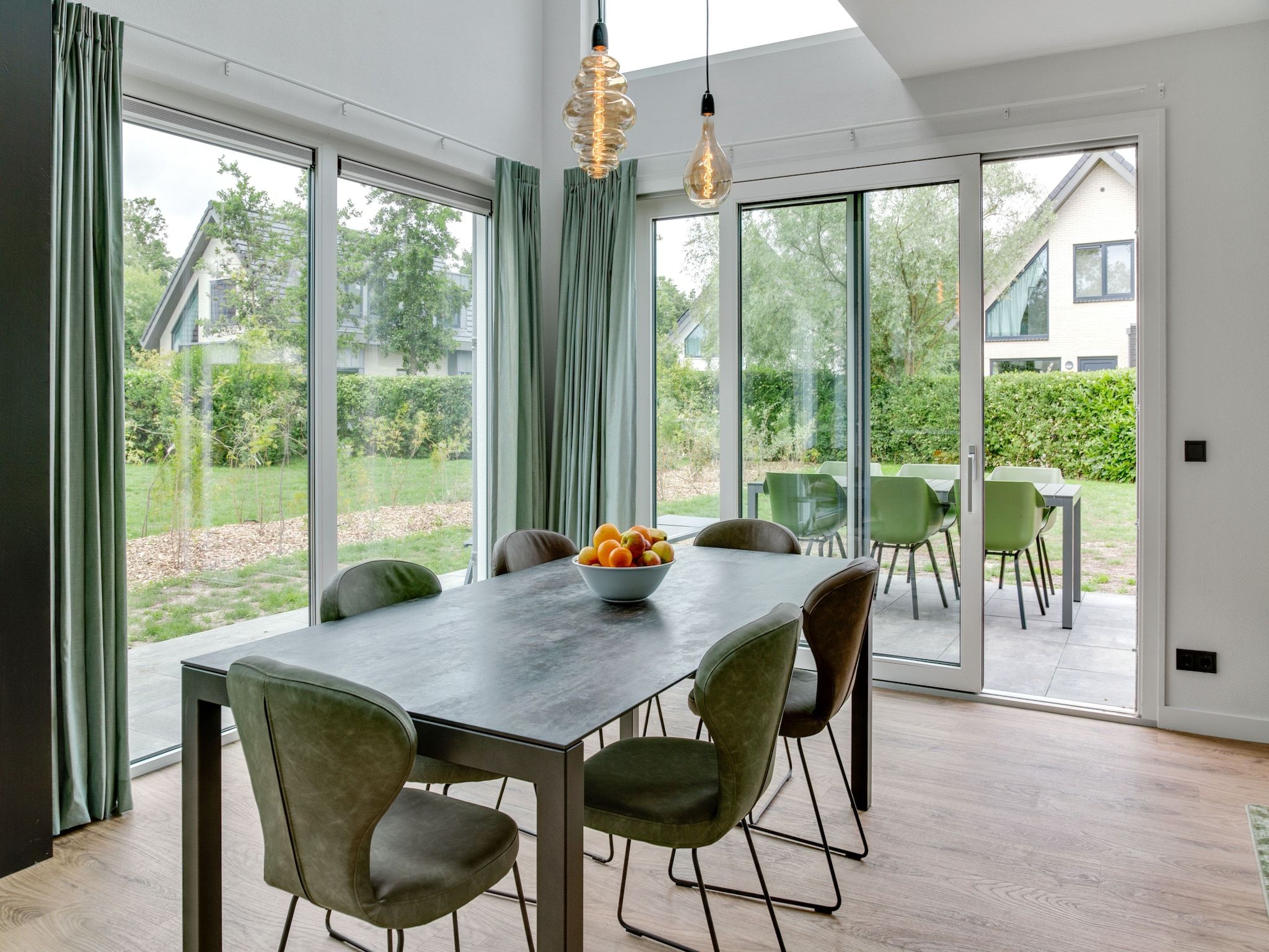 De eetkamer van De Koog  nr 5 - 6 pers woning de luxe in De Koog Texel