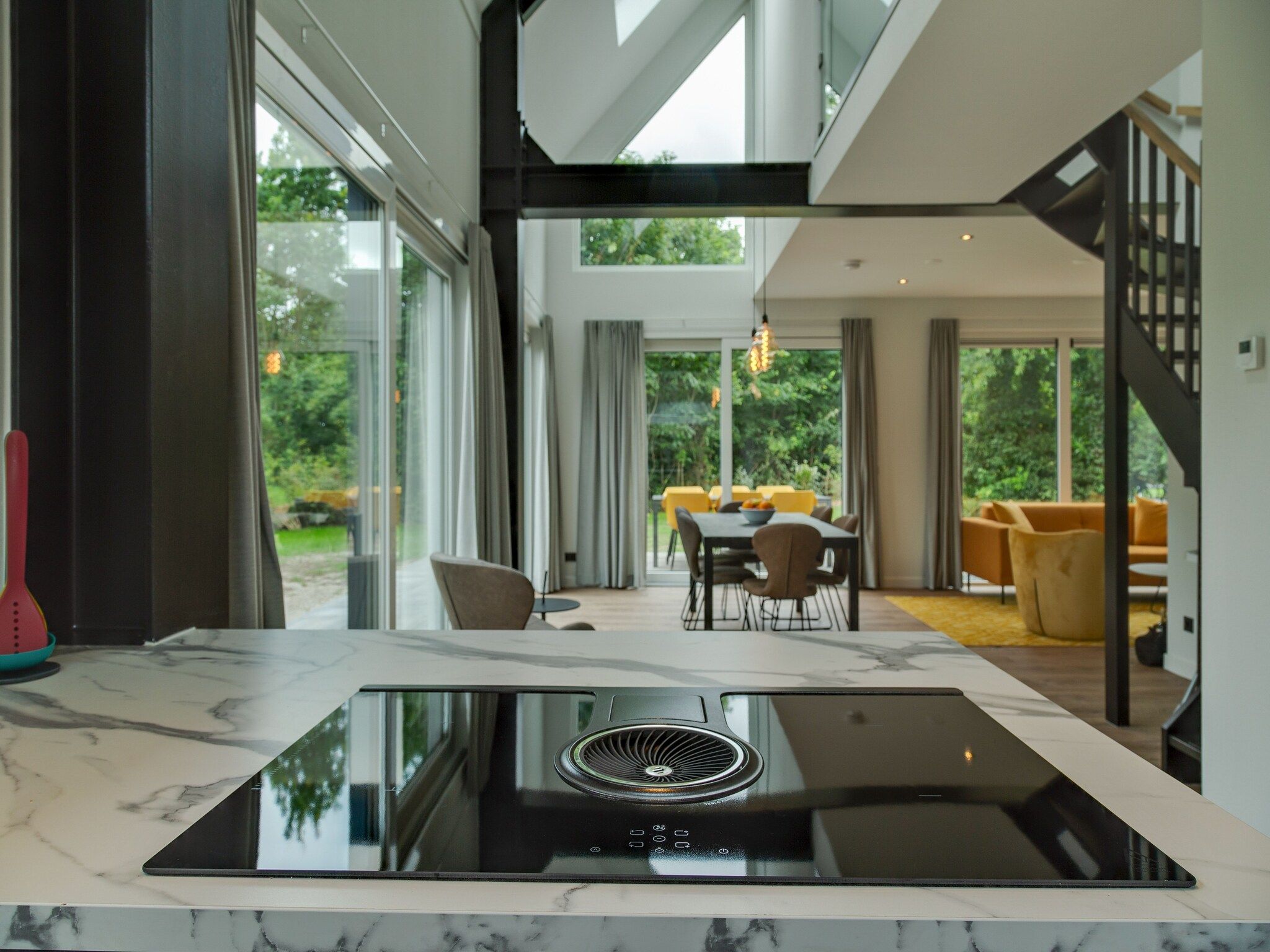 De keuken van De Koog nr 6 tm 10- 6 pers woning de luxe in De Koog Texel