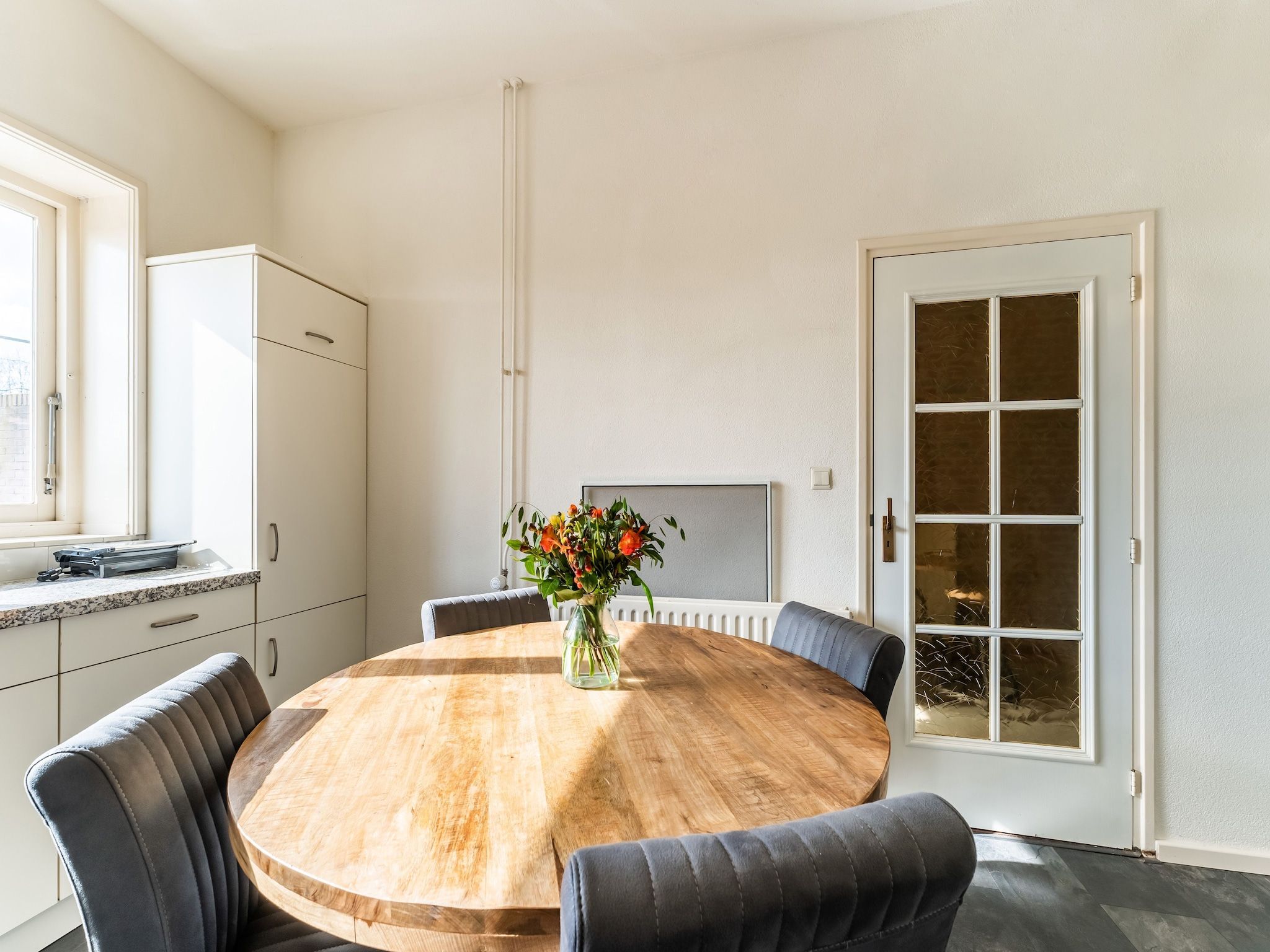 De eetkamer van Genieten in Silvolde in Silvolde