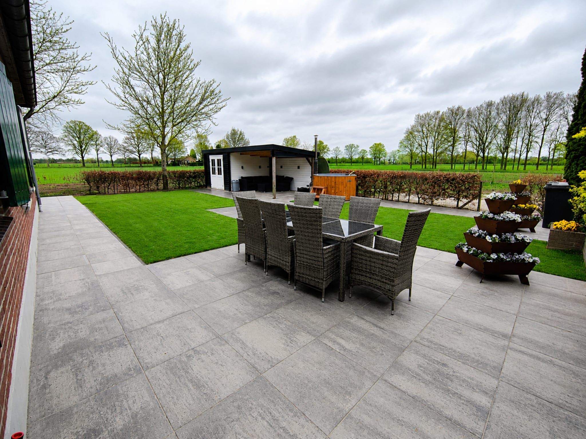 Het terras van Genieten in Silvolde in Silvolde