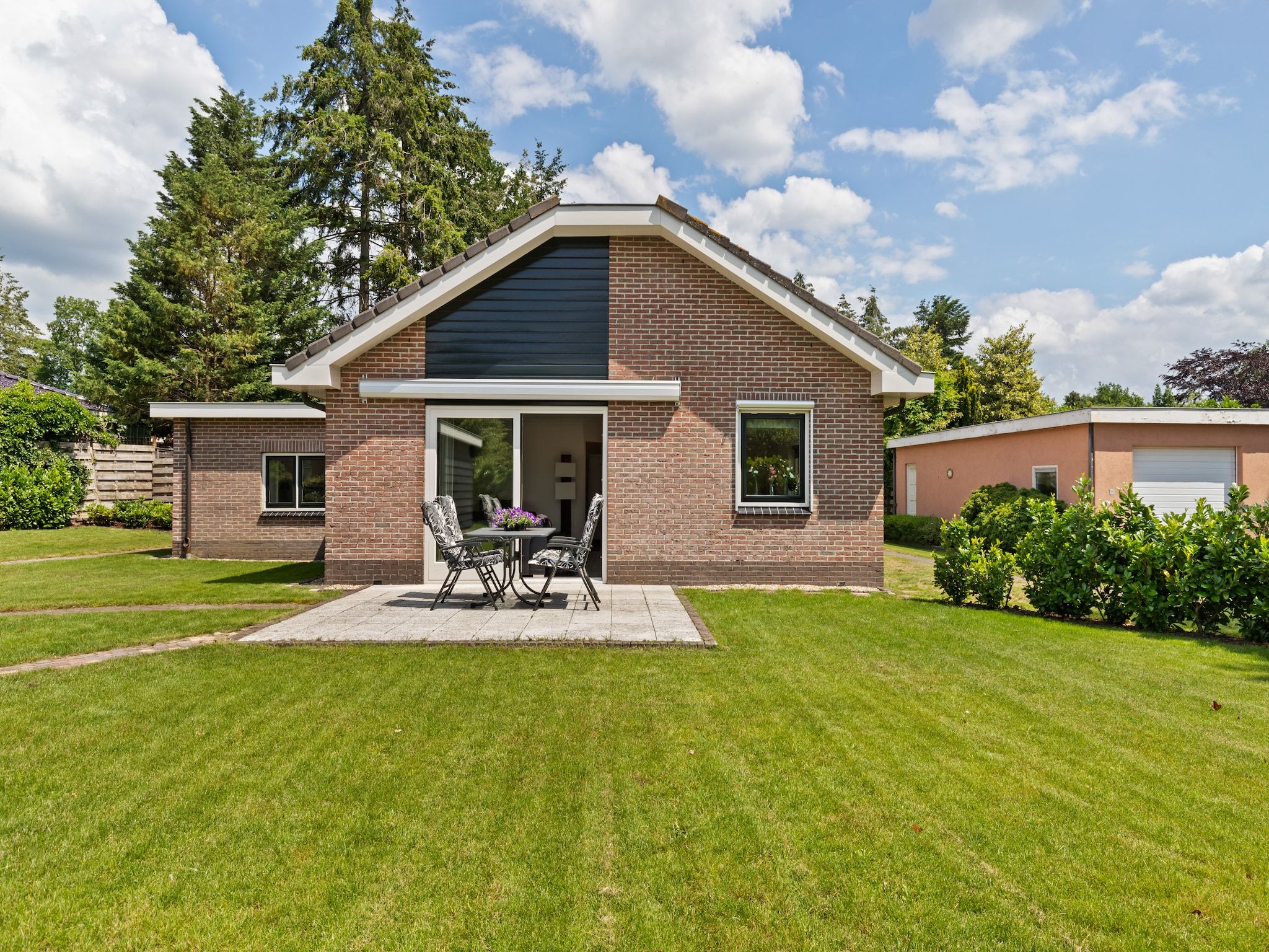 De buitenkant van Huisje Putten in Putten