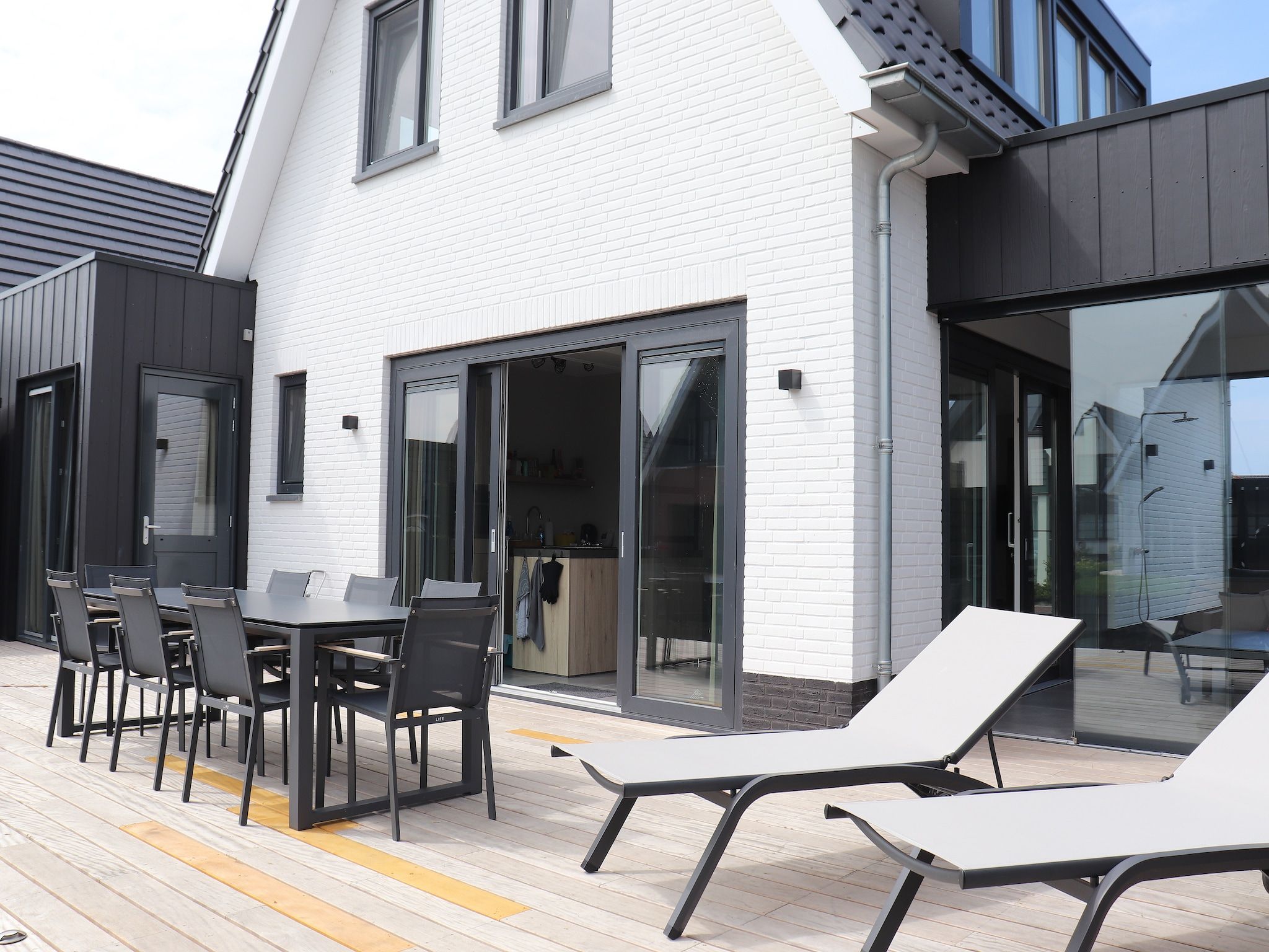 Het terras van Us winsk in Stavoren