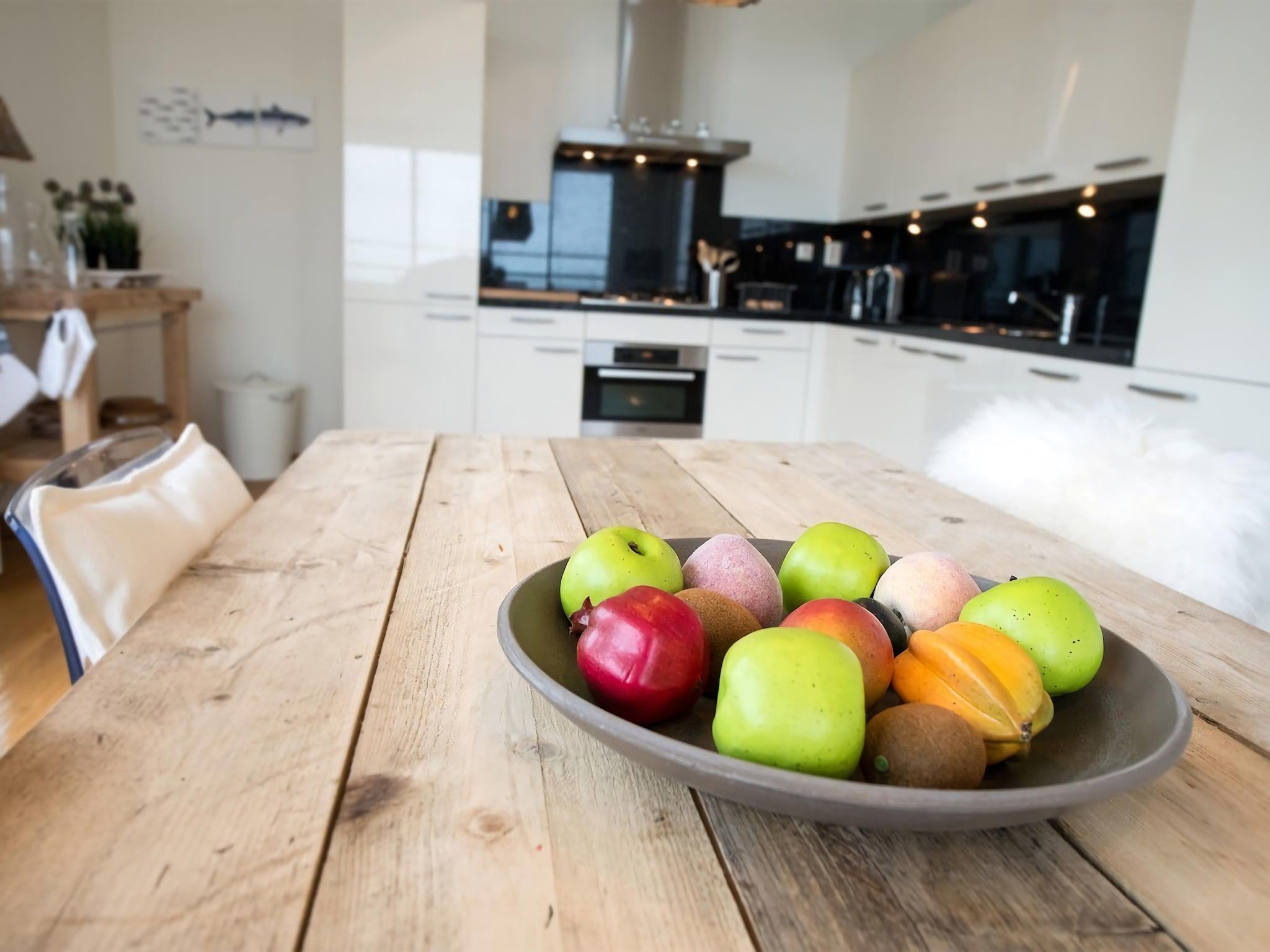 De eetkamer van Scheveningen Harbour 32 in Den Haag