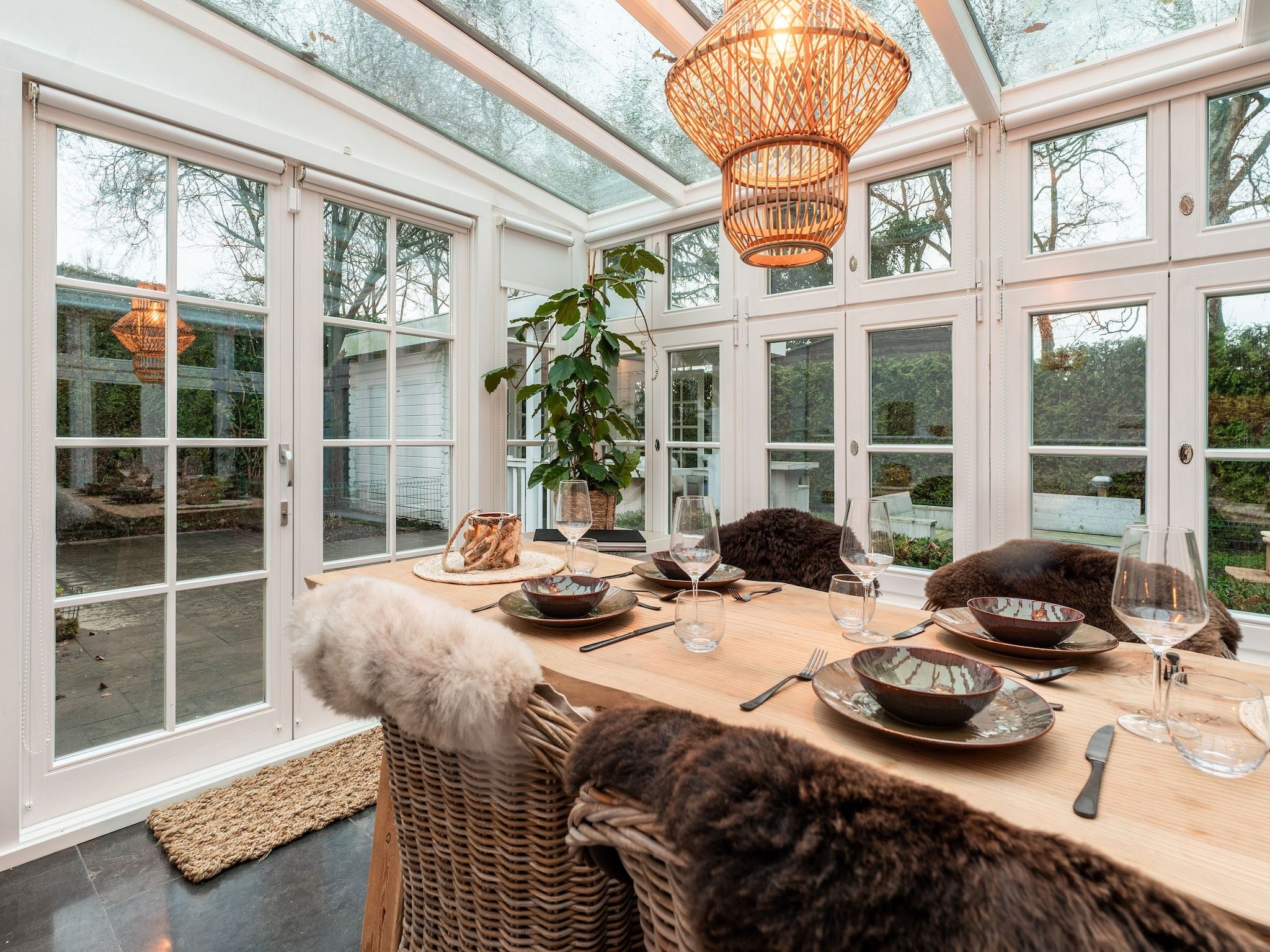 De eetkamer van Chalet Kieftveen 2-4pax nr 571 met Jacuzzi in Voorthuizen