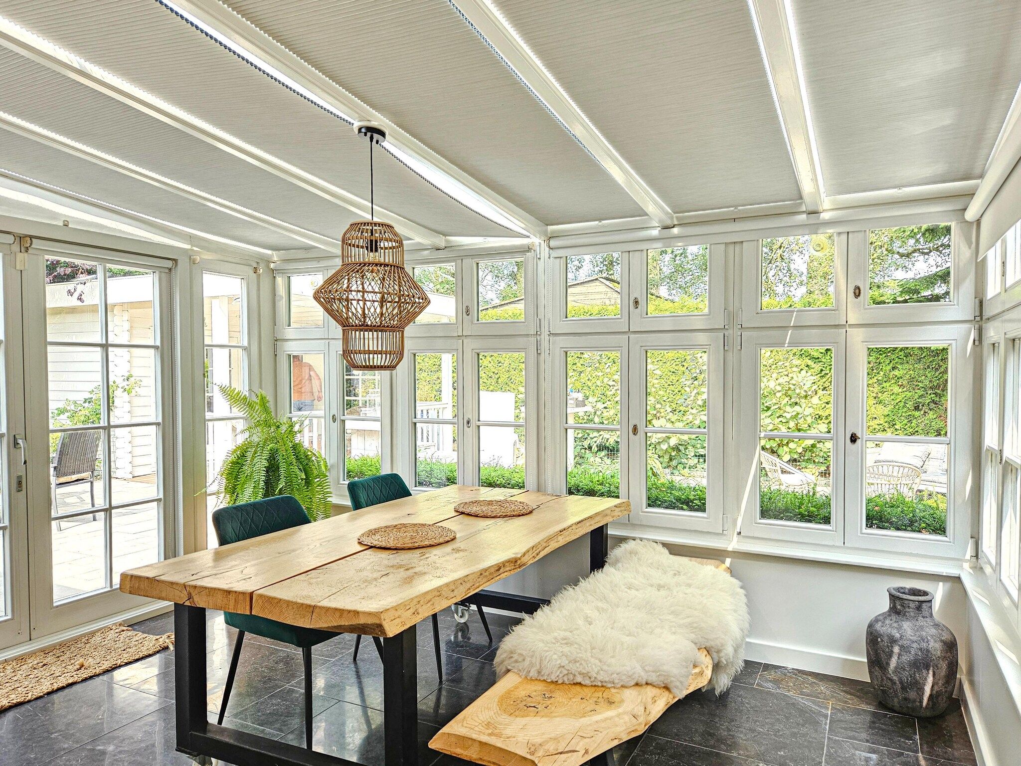 De eetkamer van Chalet Kieftveen 2-4pax nr 571 met Jacuzzi in Voorthuizen